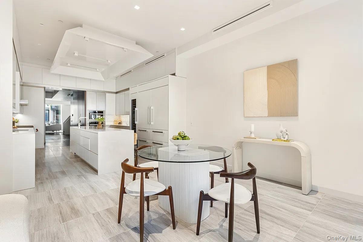 135 E 38th Street, New York (Manhattan), NY 10016