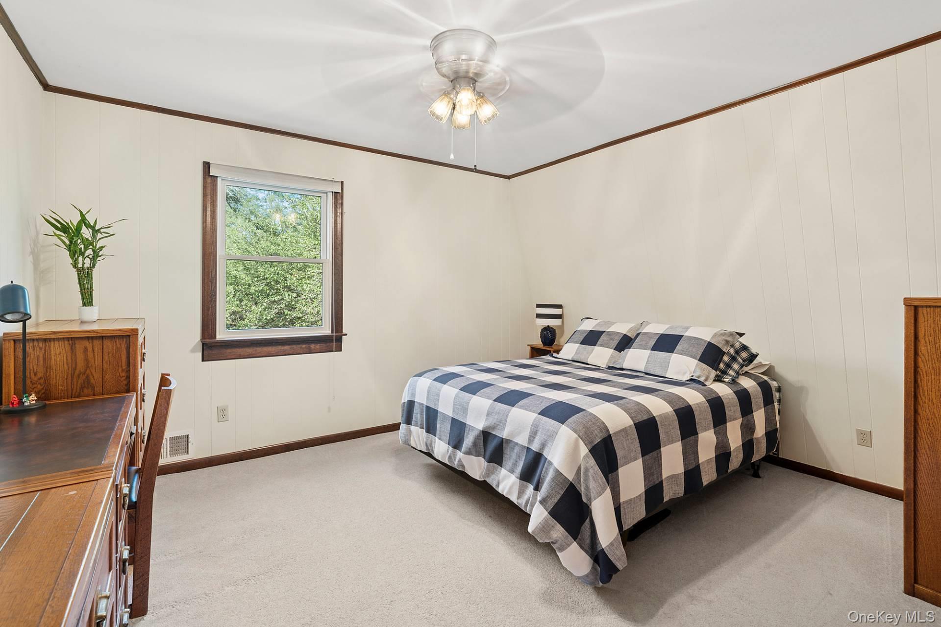 28 Plain View Drive, Wading River, NY 11792