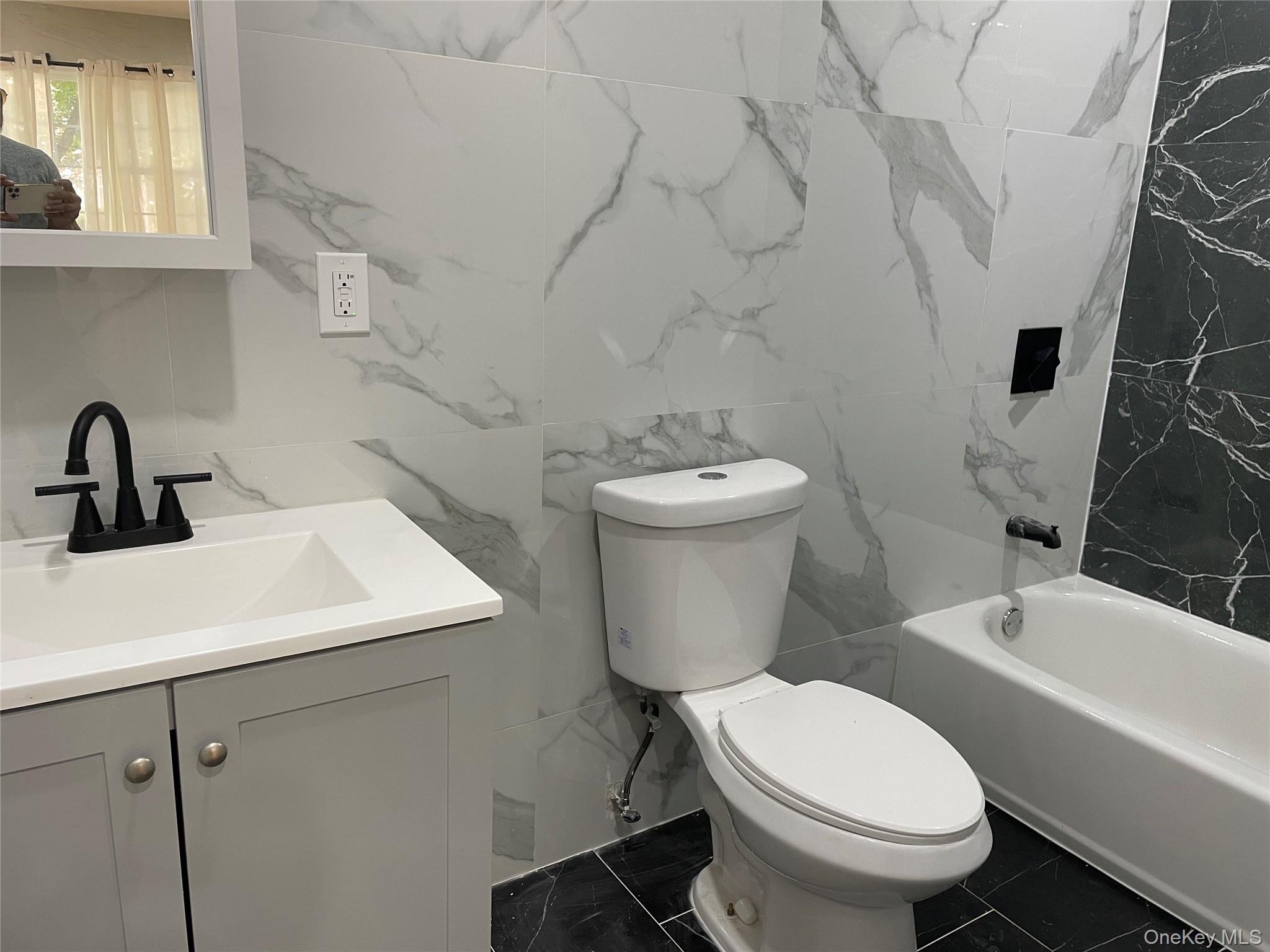 137-14 BEDELL Street, Springfield Gardens, NY 11413