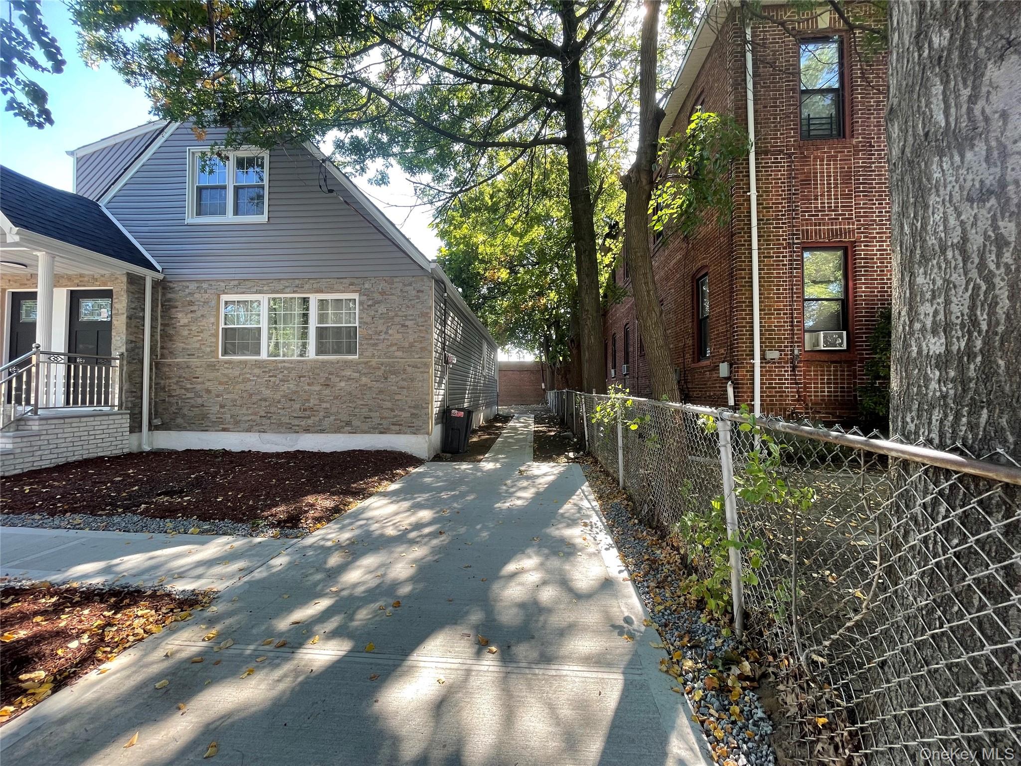 137-14 BEDELL Street, Springfield Gardens, NY 11413