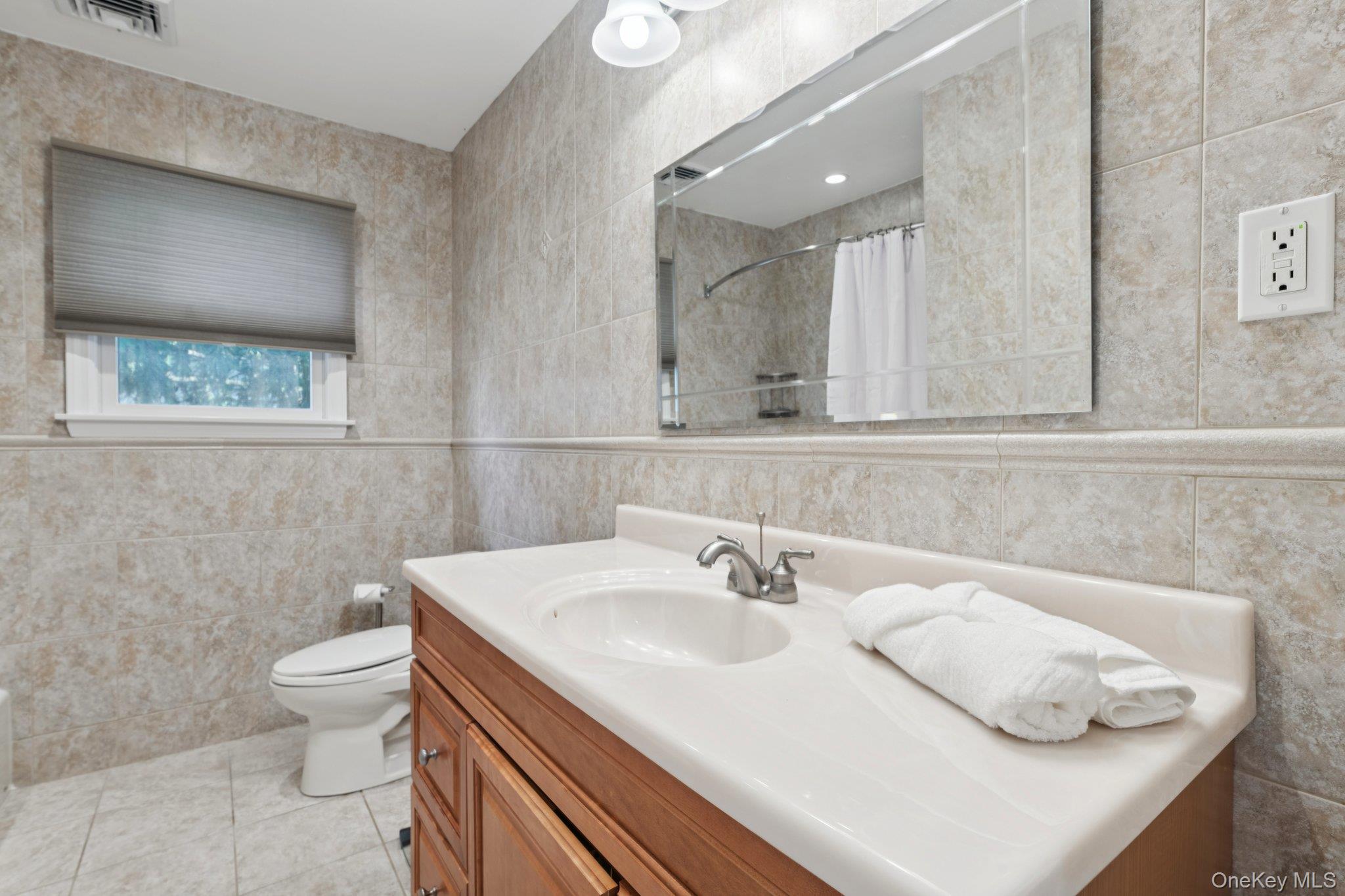 85 Kilburn Road, Garden City, NY 11530