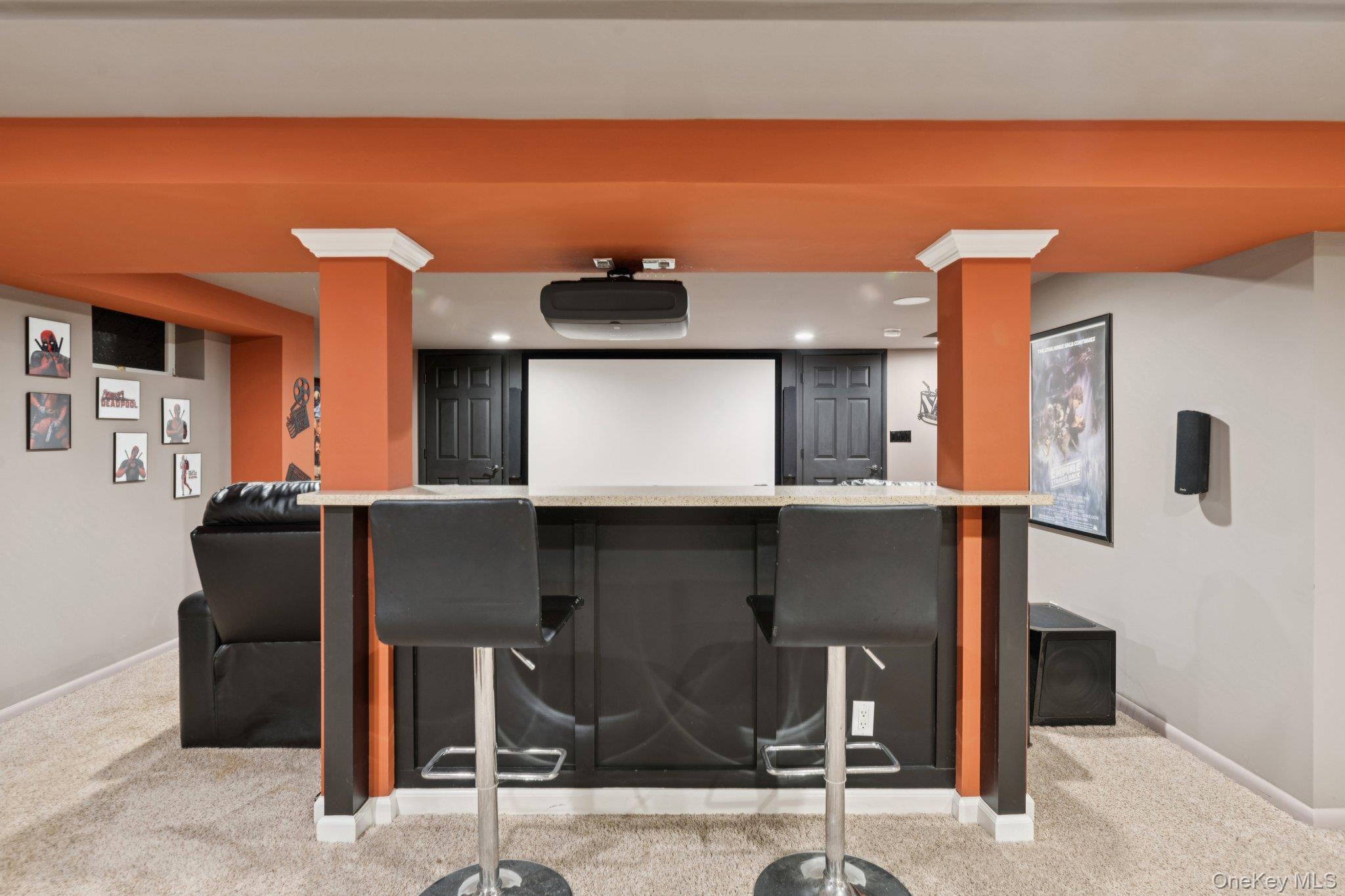 85 Kilburn Road, Garden City, NY 11530