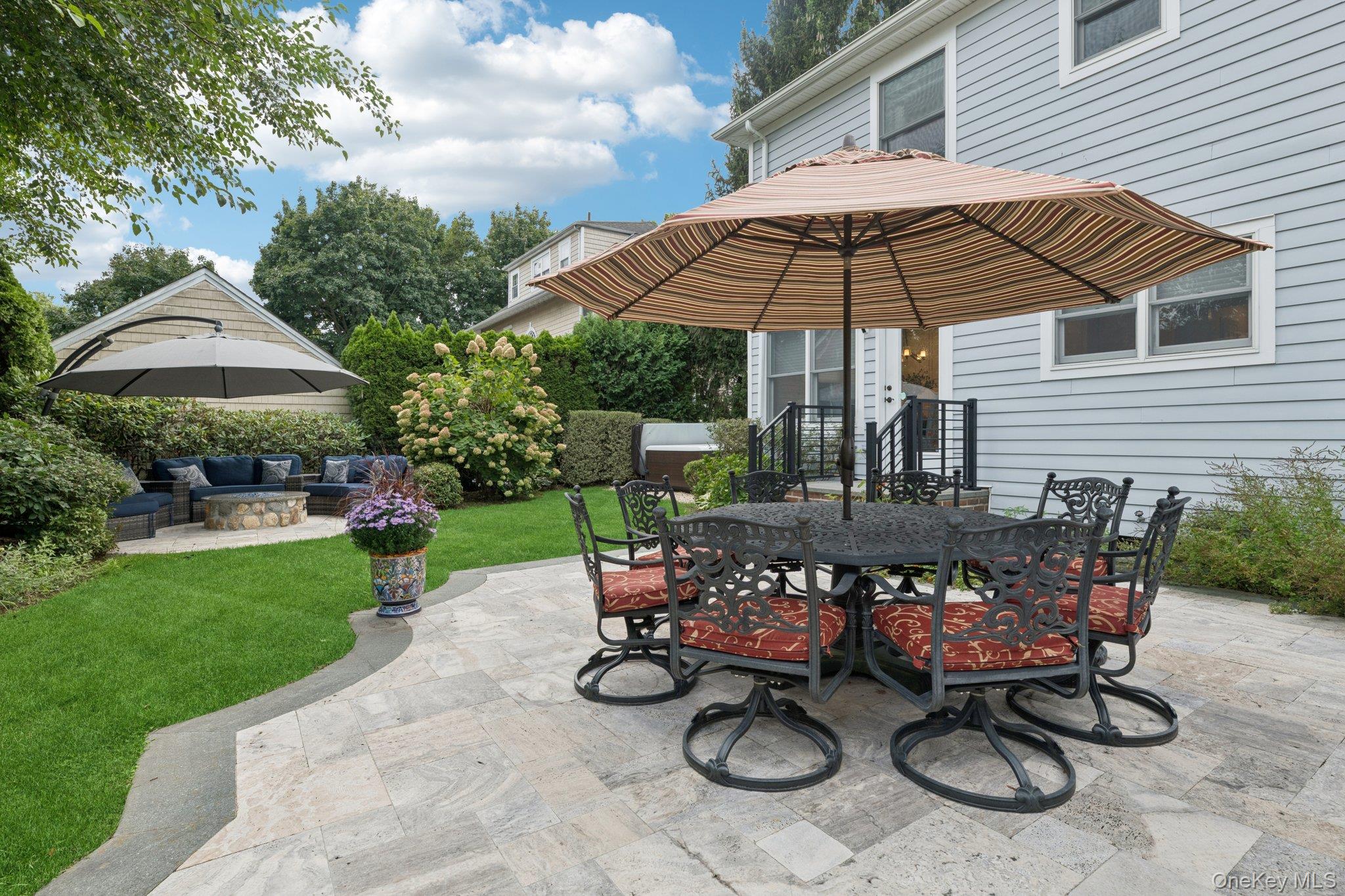 85 Kilburn Road, Garden City, NY 11530