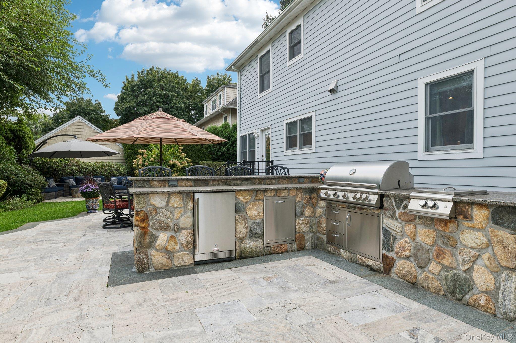 85 Kilburn Road, Garden City, NY 11530