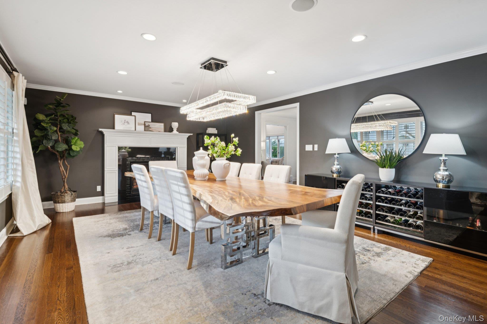 85 Kilburn Road, Garden City, NY 11530