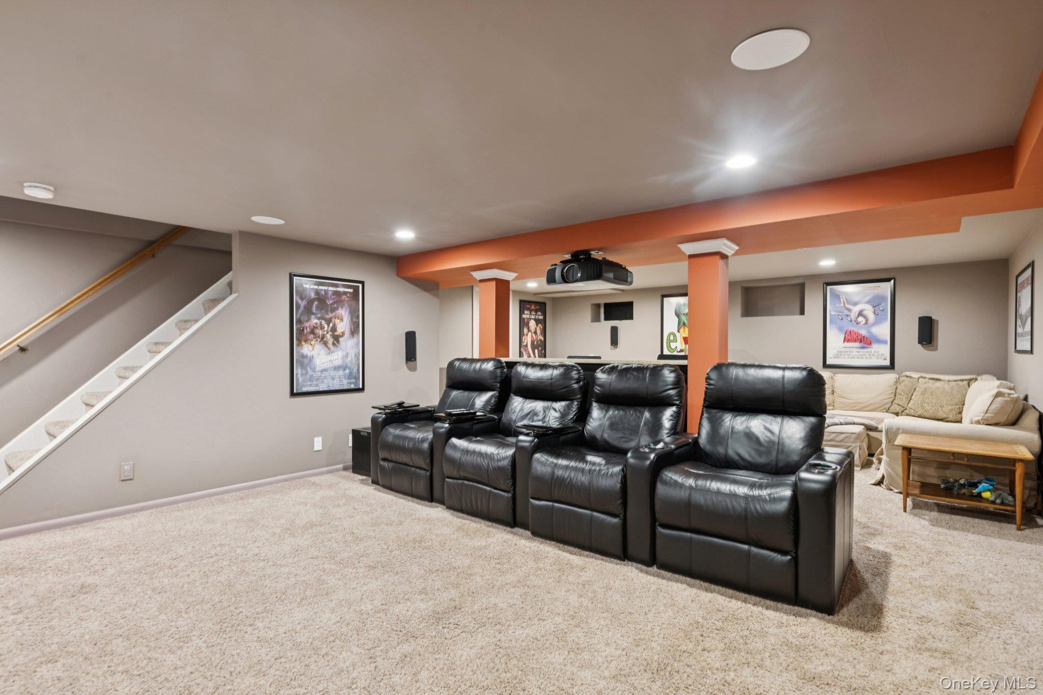 85 Kilburn Road, Garden City, NY 11530