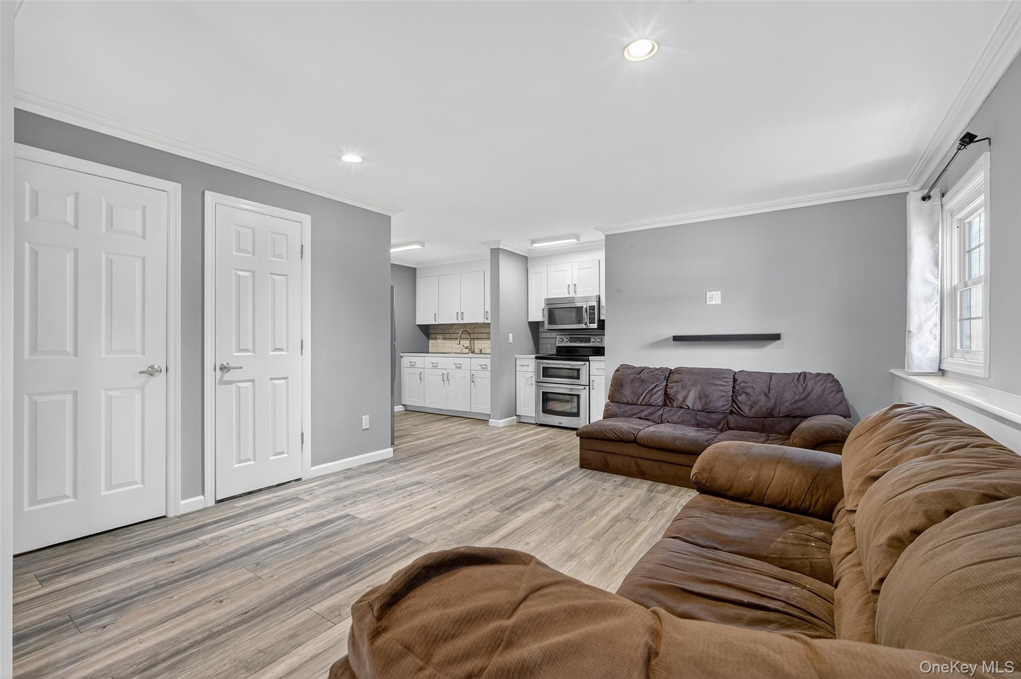 24 Fairview Road, Mahopac, NY 10541