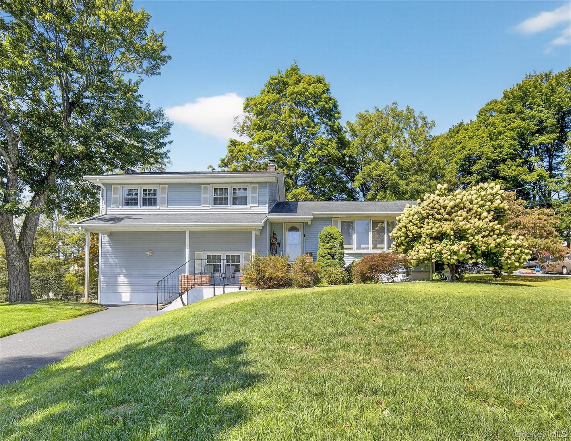 24 Fairview Road, Mahopac, NY 10541