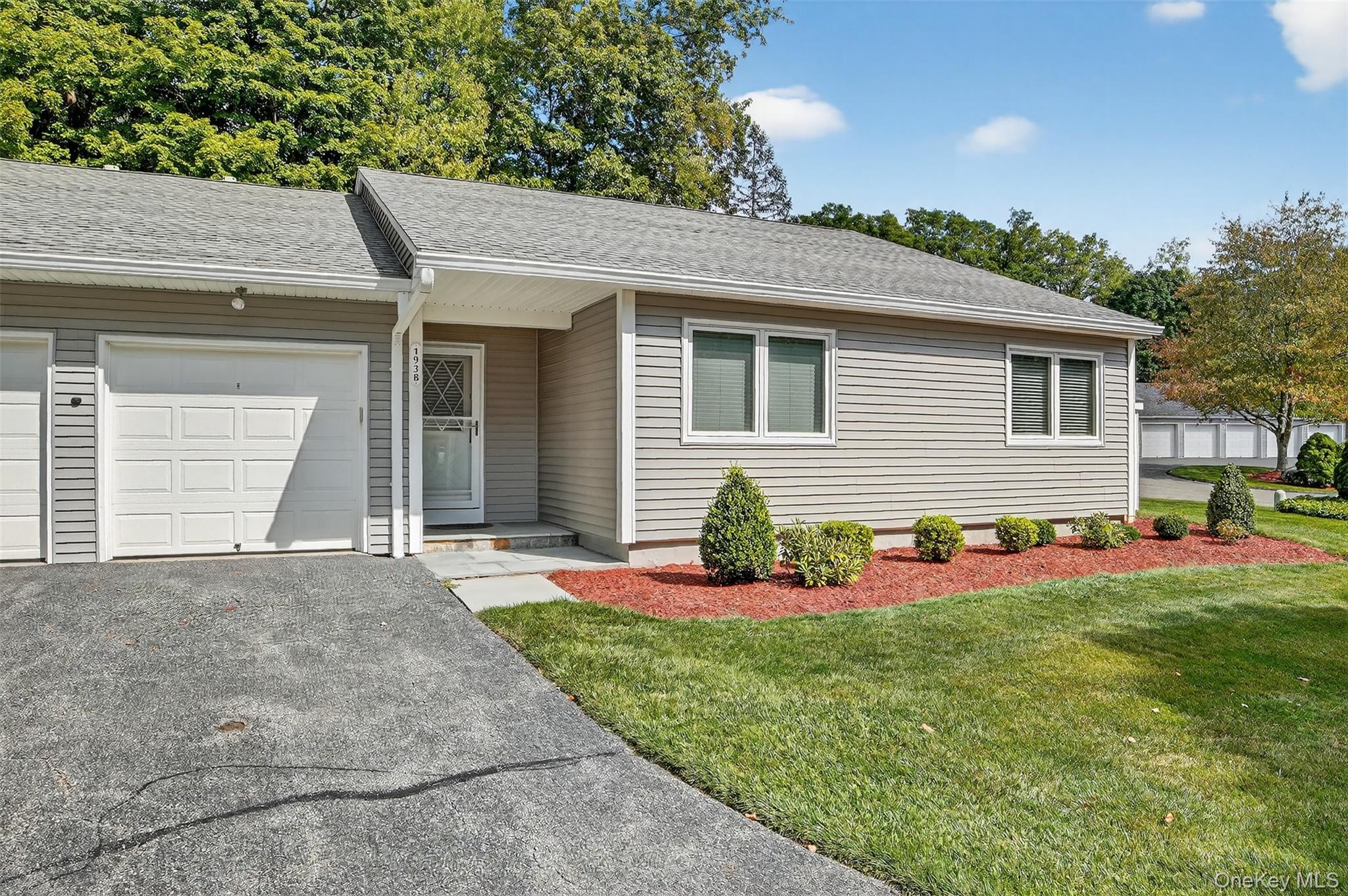193 Long Hill Drive # B, Yorktown Heights, NY 10598