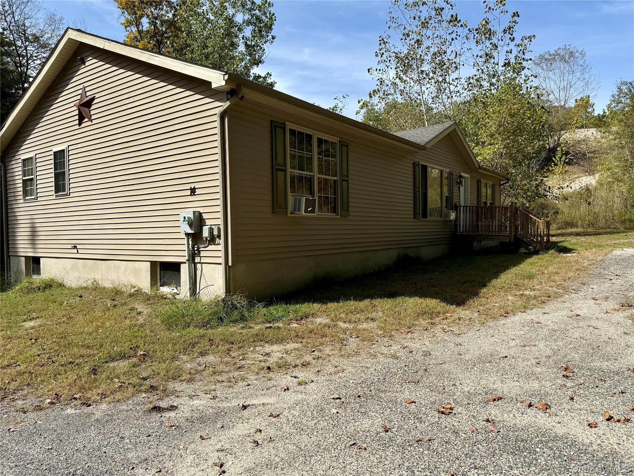 14 Shannon Lane, Pine Bush, NY 12566