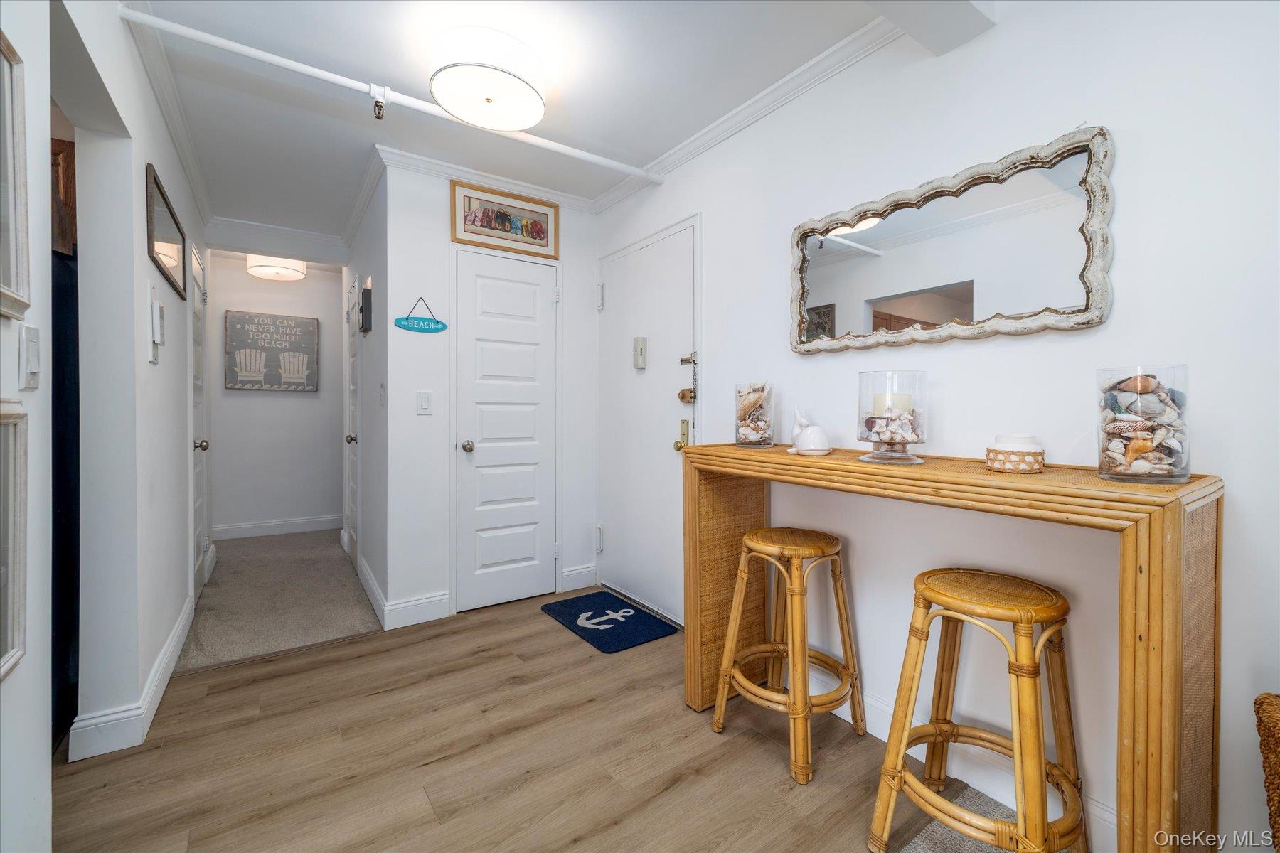 560 W Broadway # 4G, Long Beach, NY 11561