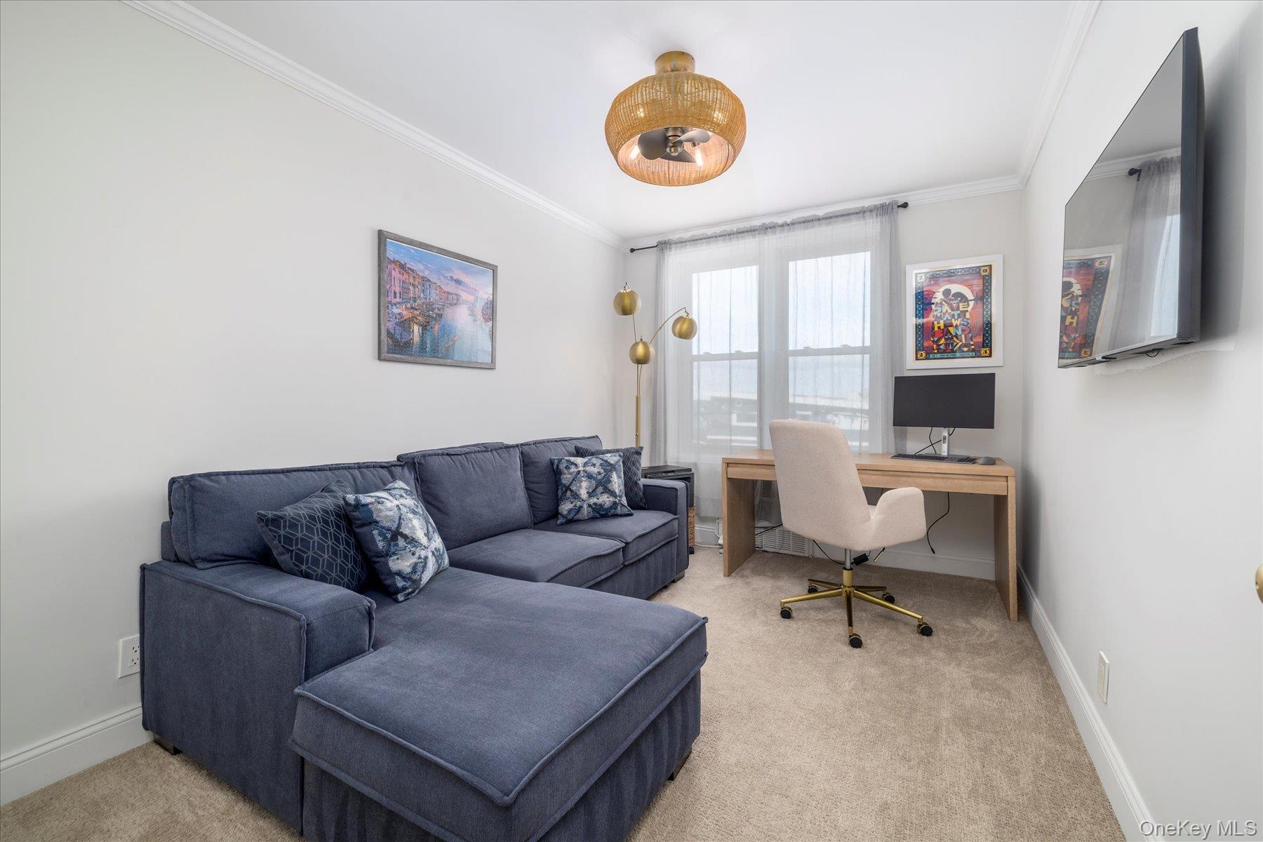 560 W Broadway # 4G, Long Beach, NY 11561