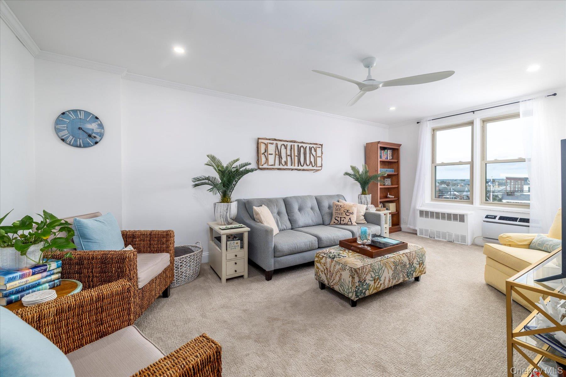 560 W Broadway # 4G, Long Beach, NY 11561