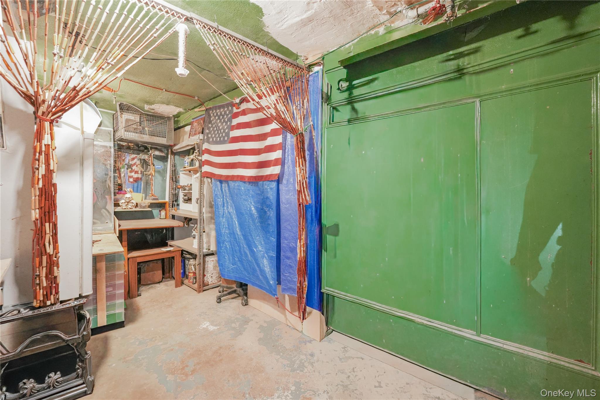 2042 Gates Avenue, Ridgewood, NY 11385