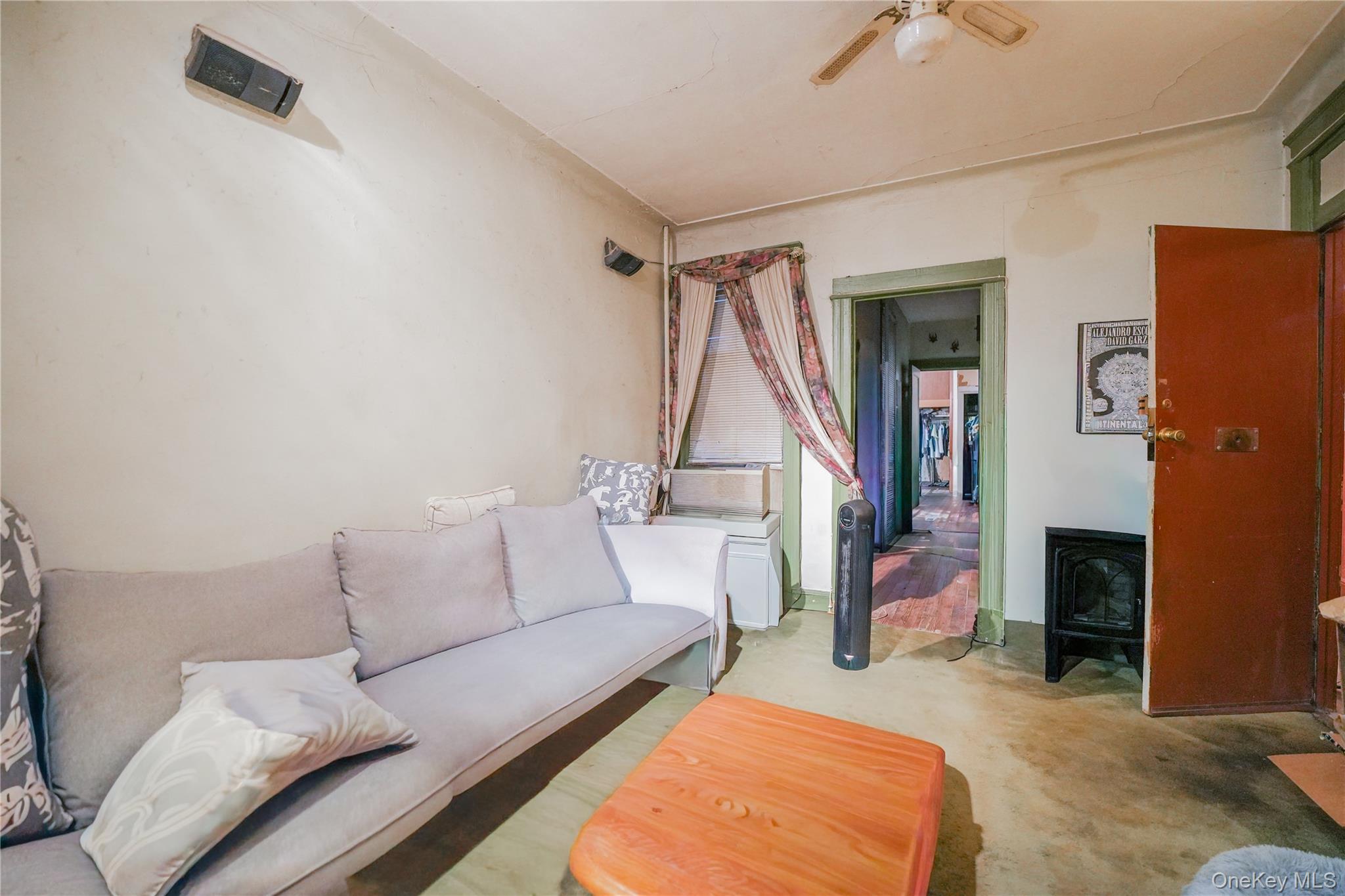 2042 Gates Avenue, Ridgewood, NY 11385