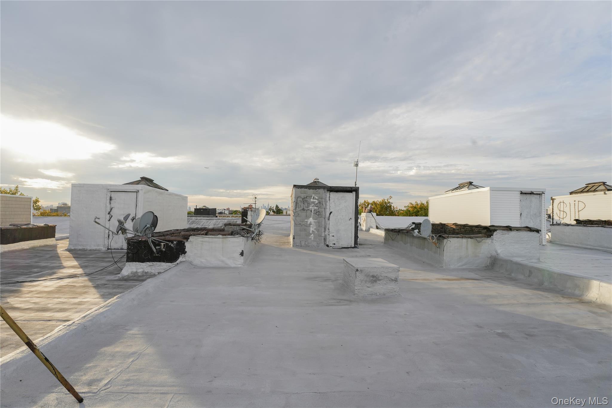 2042 Gates Avenue, Ridgewood, NY 11385