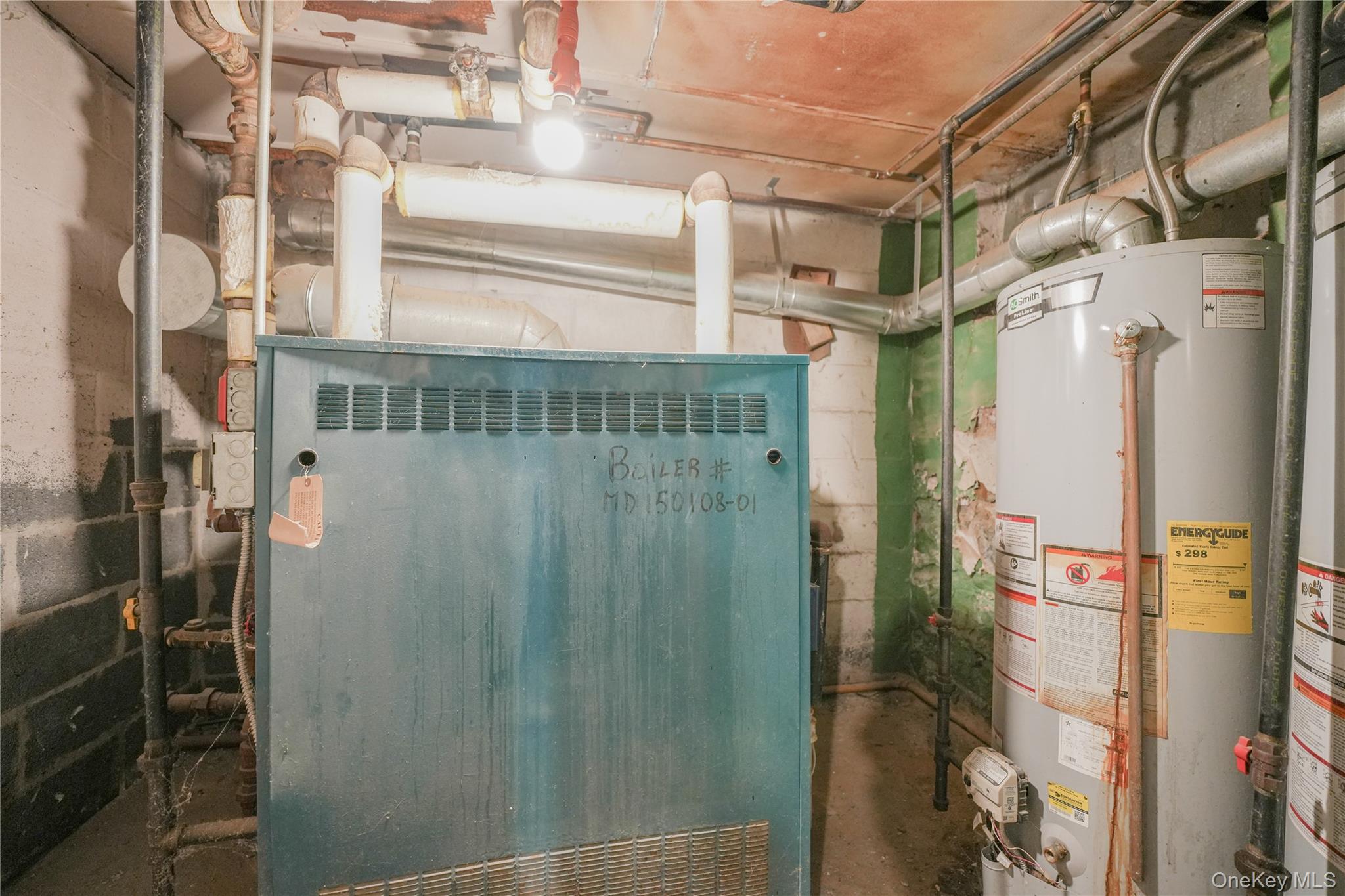 2042 Gates Avenue, Ridgewood, NY 11385