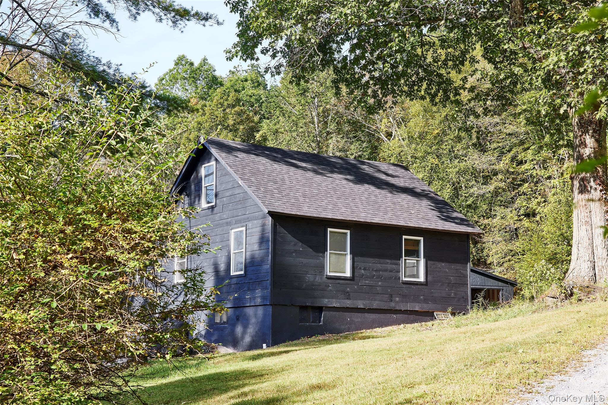 87 Hankins Road, Hankins, NY 12741