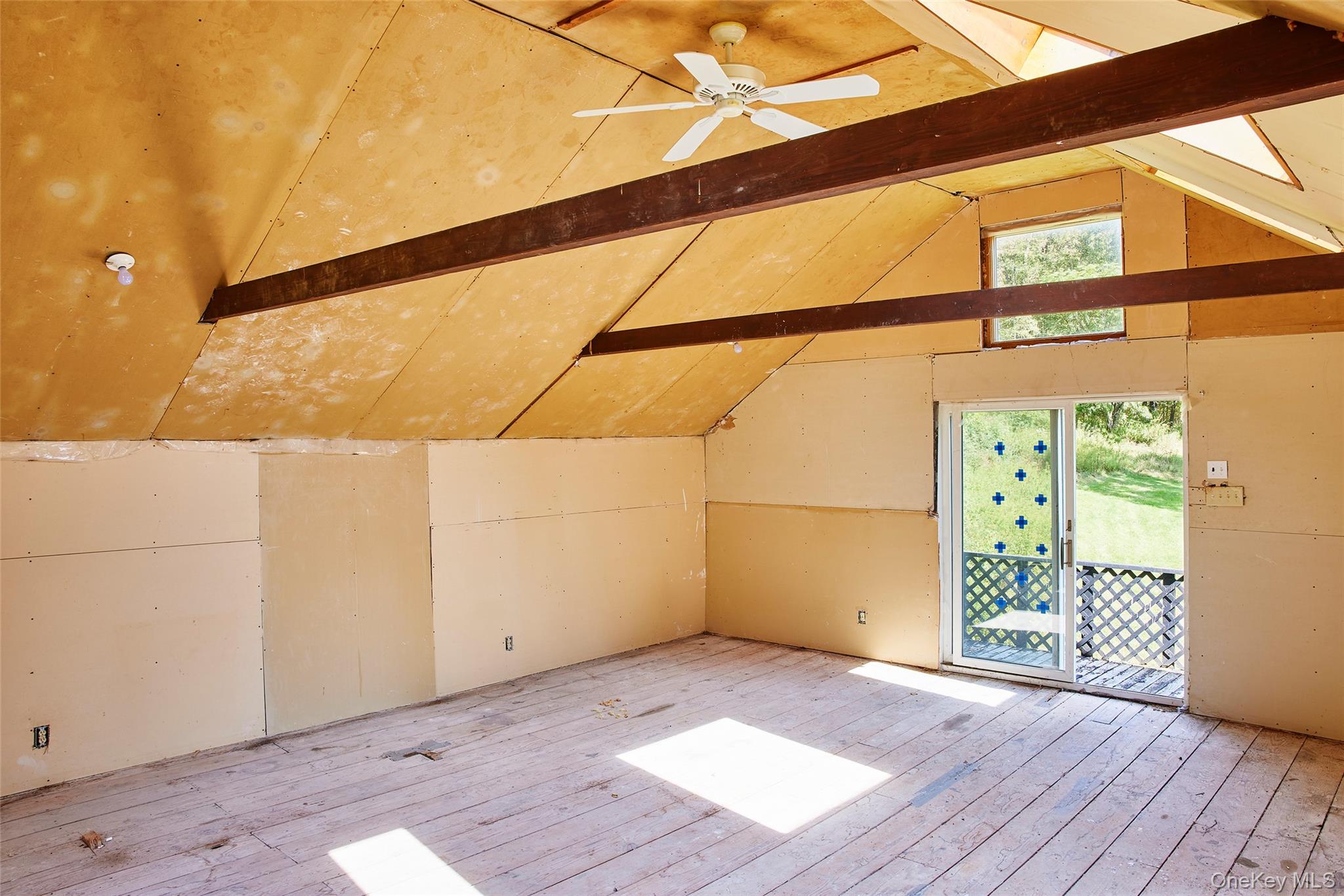 87 Hankins Road, Hankins, NY 12741