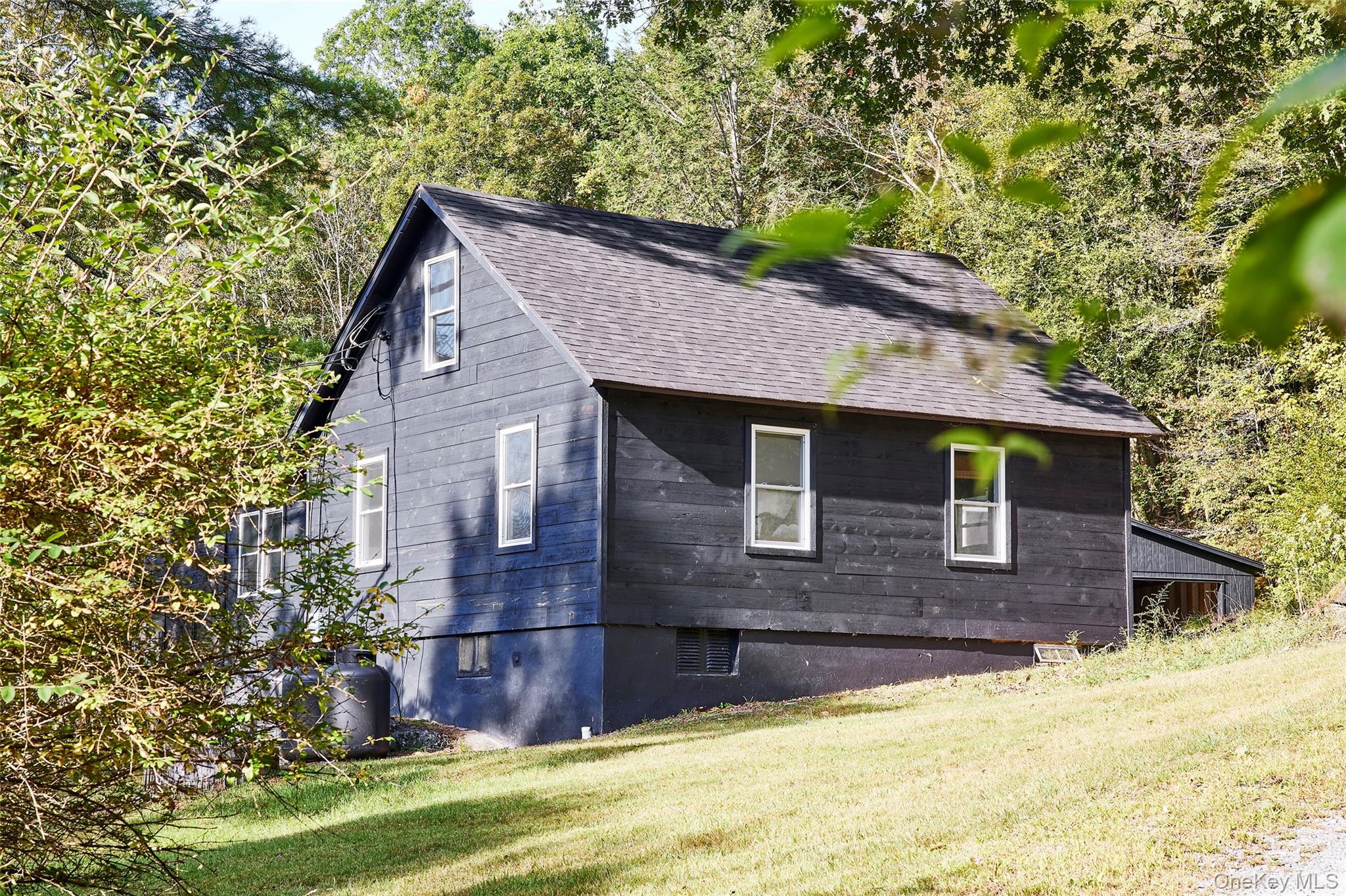 87 Hankins Road, Hankins, NY 12741