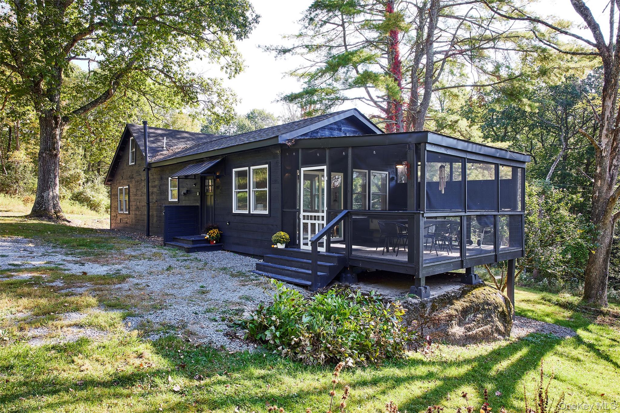 87 Hankins Road, Hankins, NY 12741