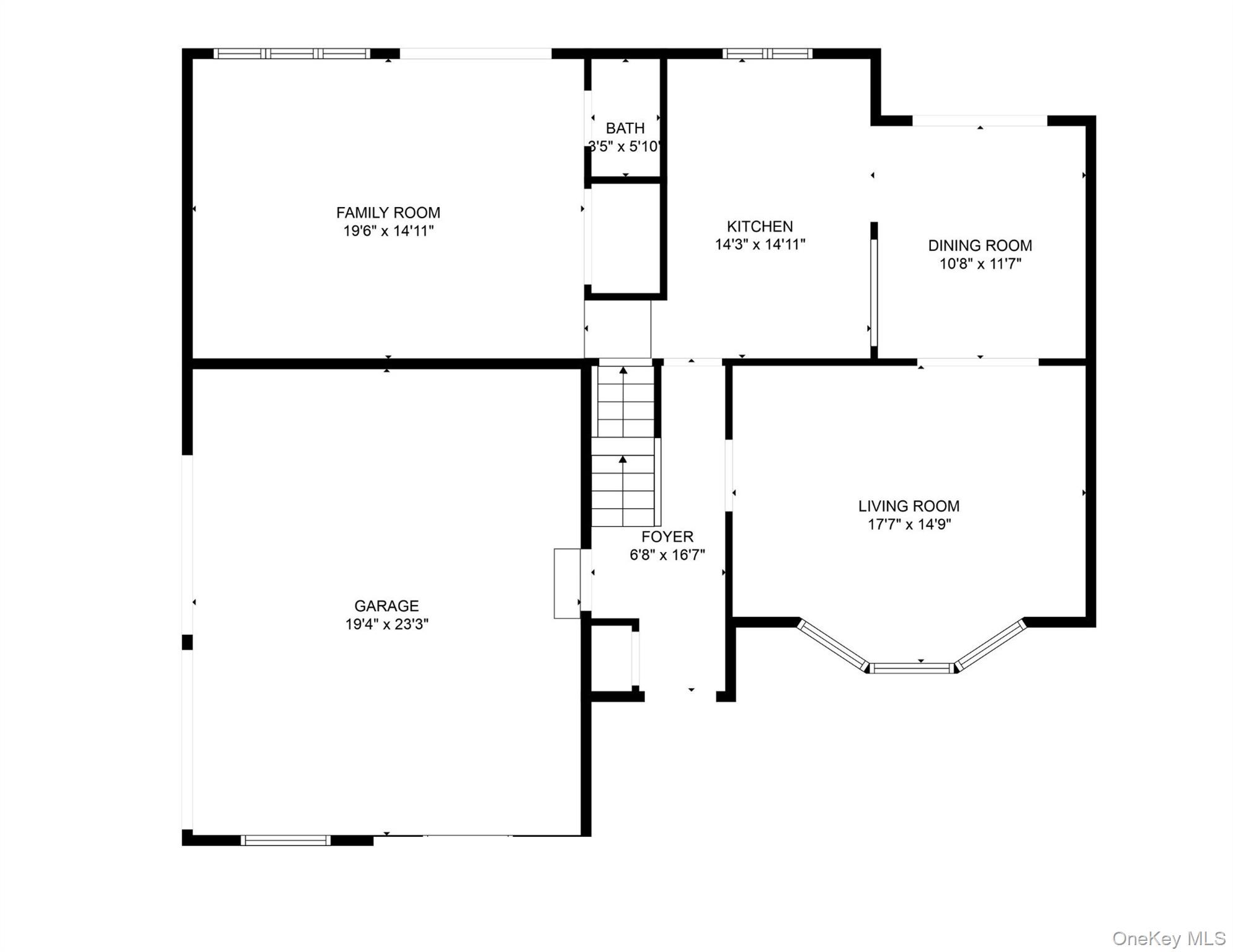 9 Lorraine Court, Smithtown, NY 11787