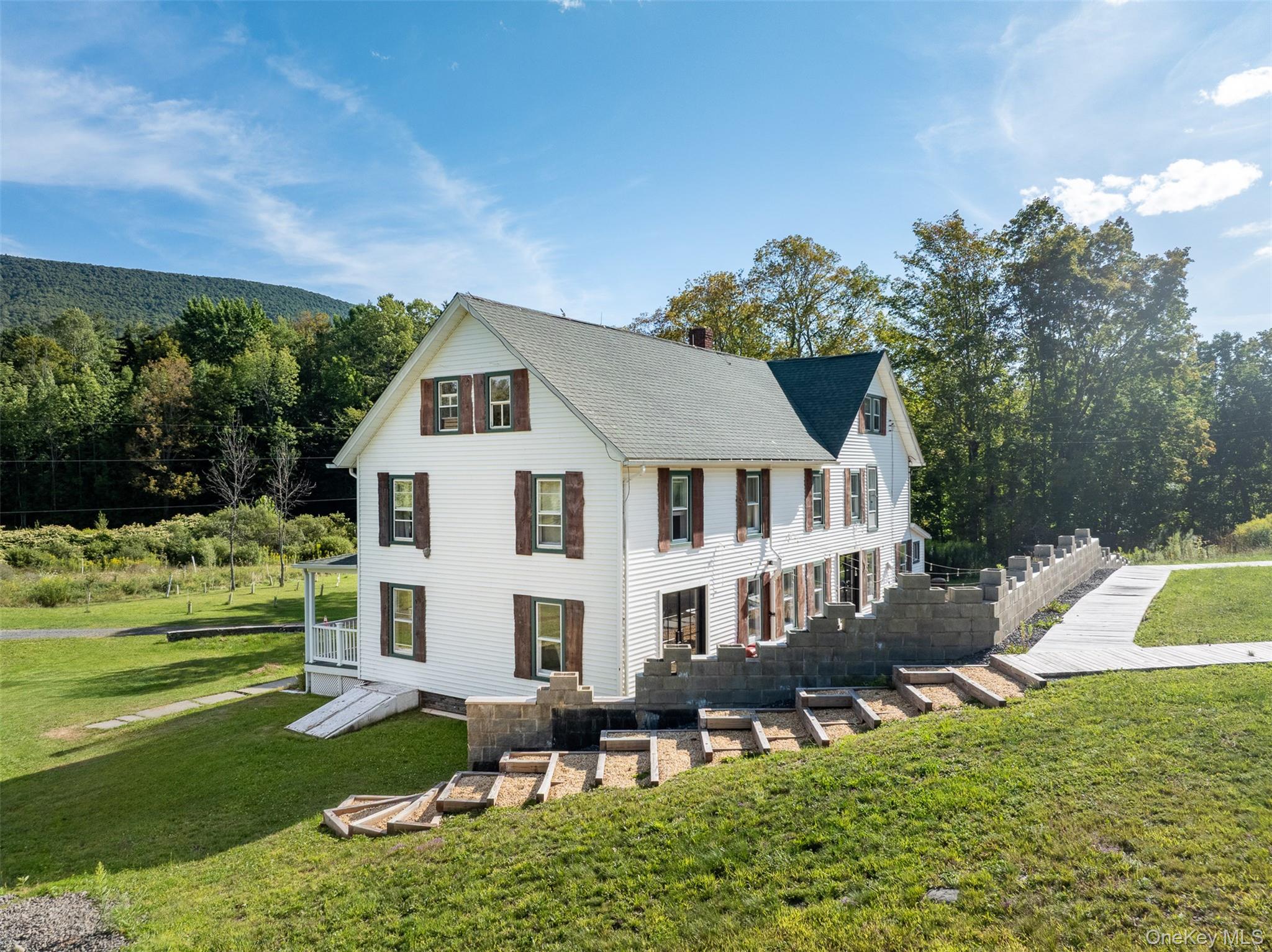 3 Leon Macglashan Road, Windham, NY 12496