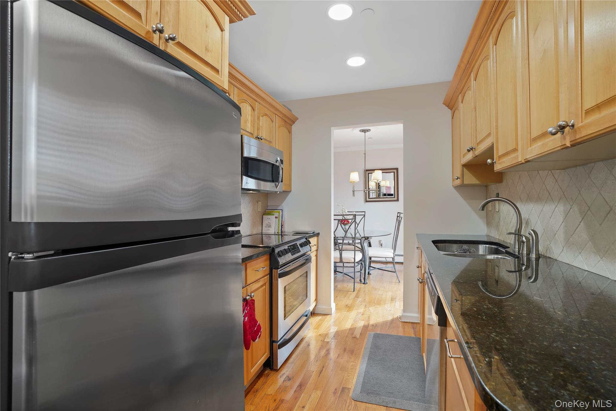 55 N Broadway # 3-9, White Plains, NY 10601