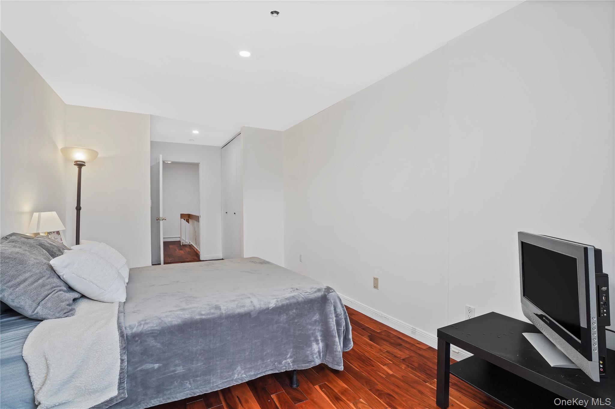 55 N Broadway # 3-9, White Plains, NY 10601
