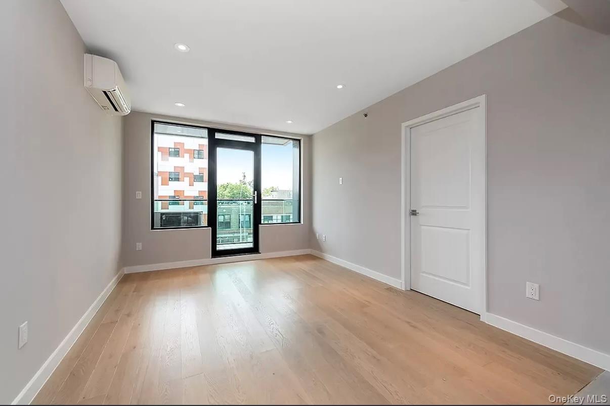 3258 105th Street # 4A, East Elmhurst, NY 11369