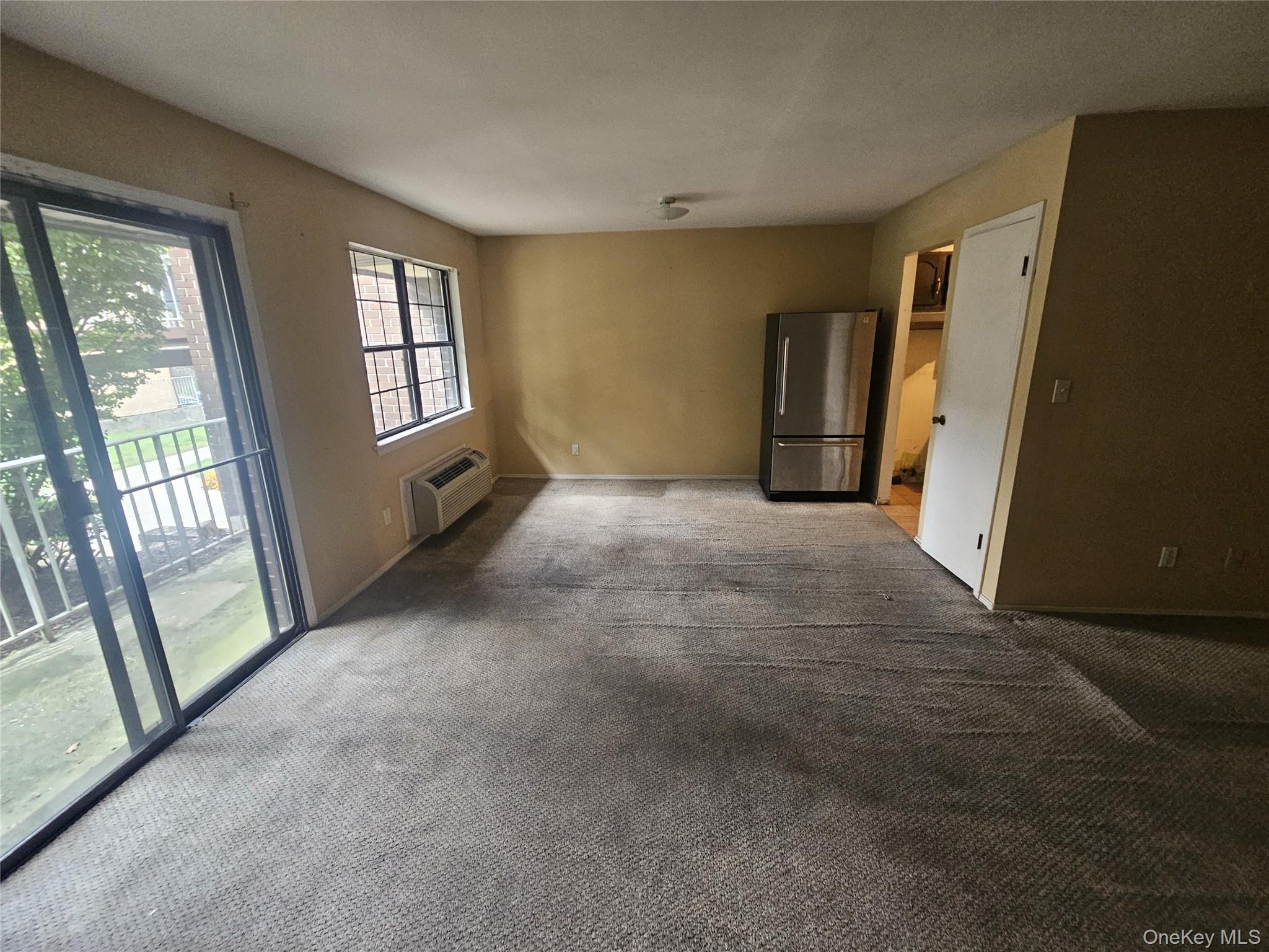 424 Carpenter Avenue # 11, Newburgh, NY 12550