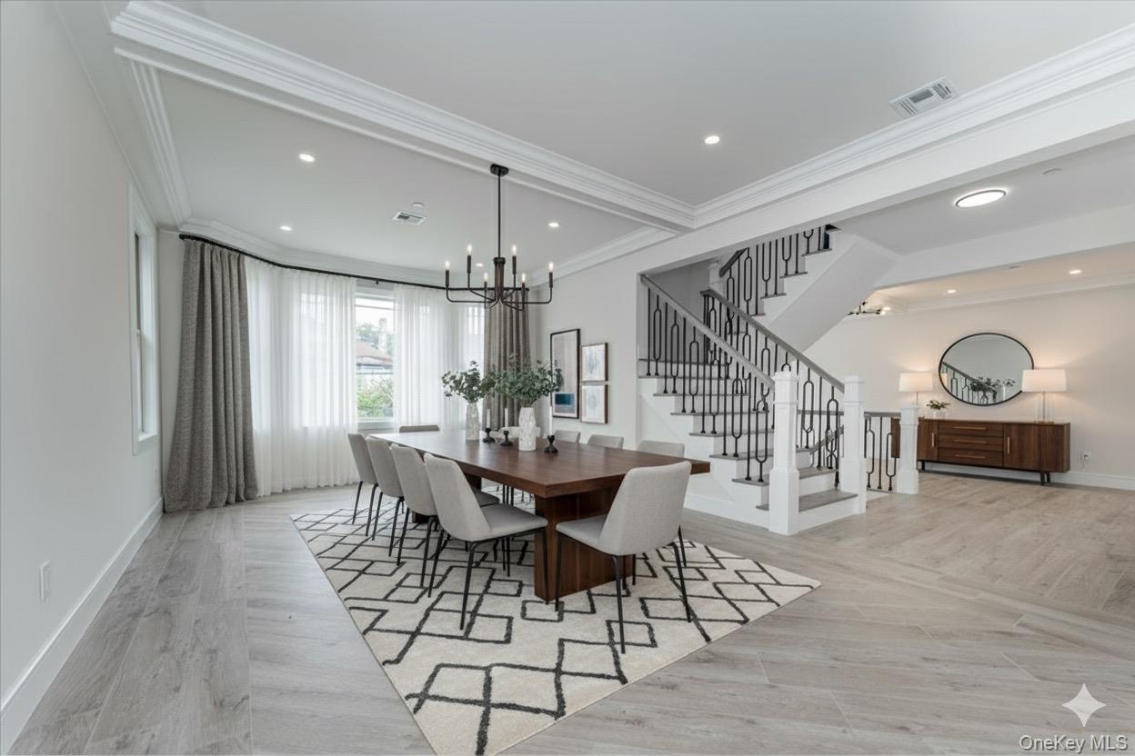 905 Greenfield Road, Woodmere, NY 11598