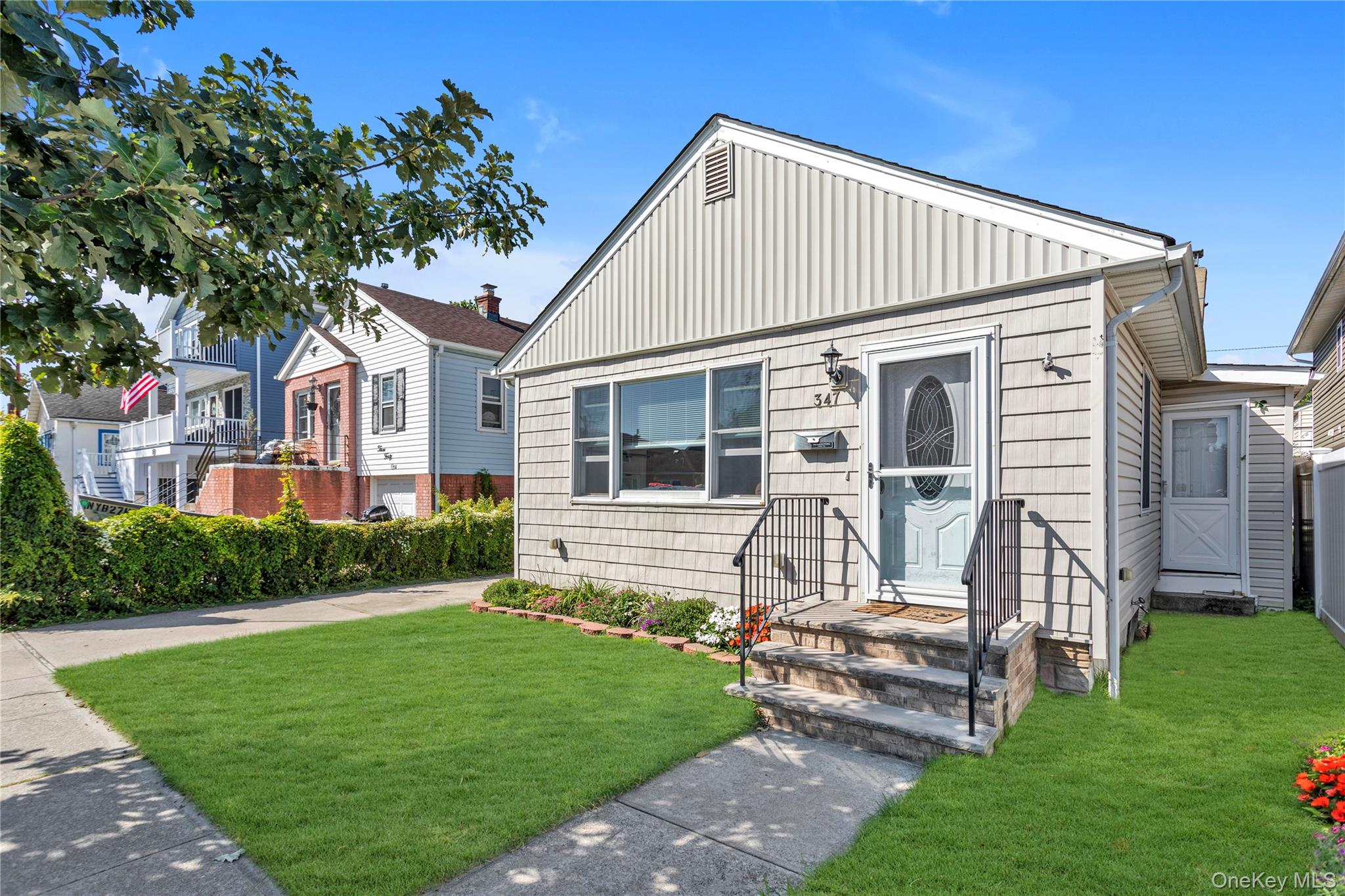 347 E Pine Street, Long Beach, NY 11561