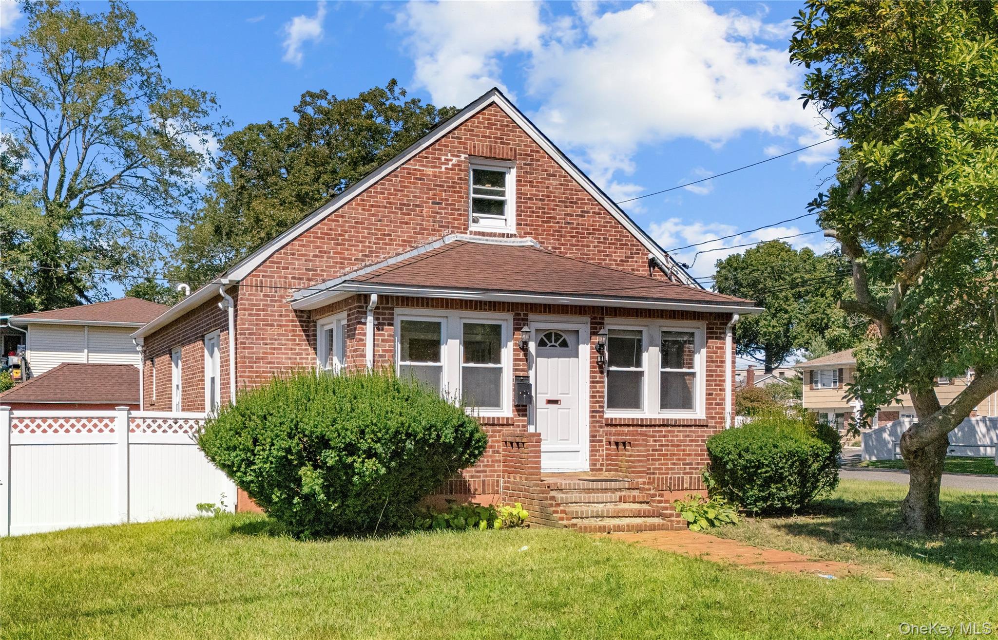 111 Central Avenue, Deer Park, NY 11729