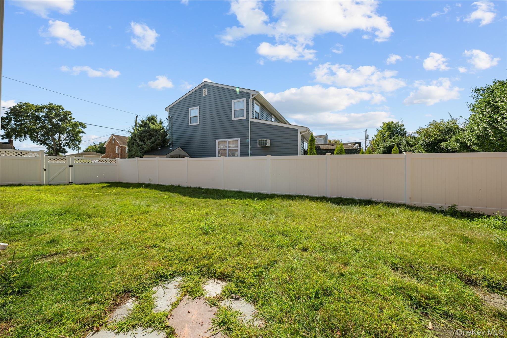 111 Central Avenue, Deer Park, NY 11729