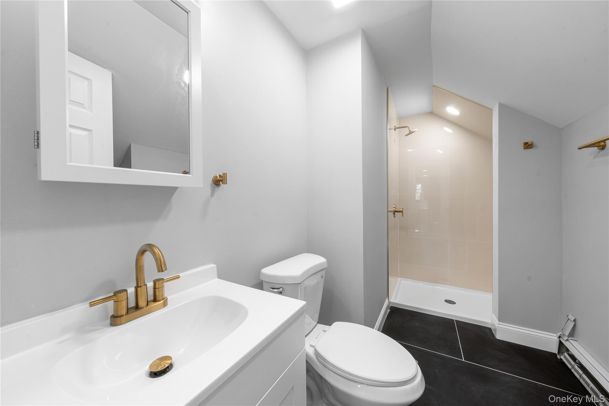 111 Central Avenue, Deer Park, NY 11729