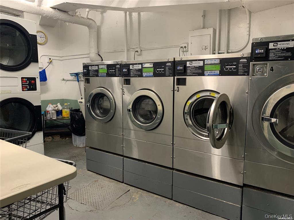 137-10 Franklin Avenue # 415, Flushing, NY 11355