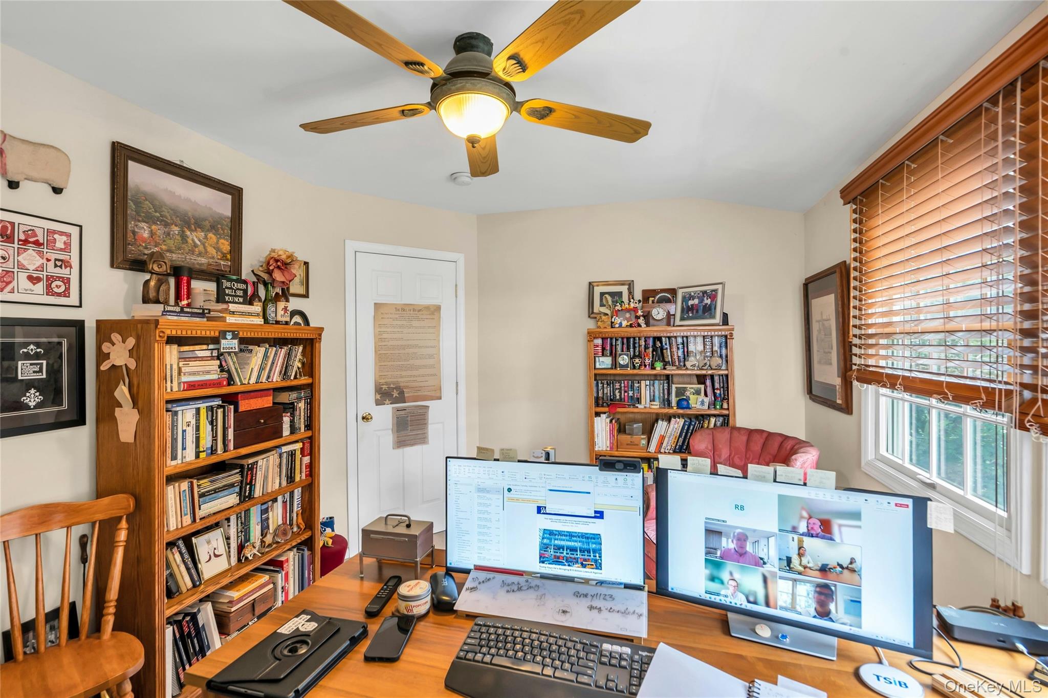 29 Crystal Lane, Westbury, NY 11590