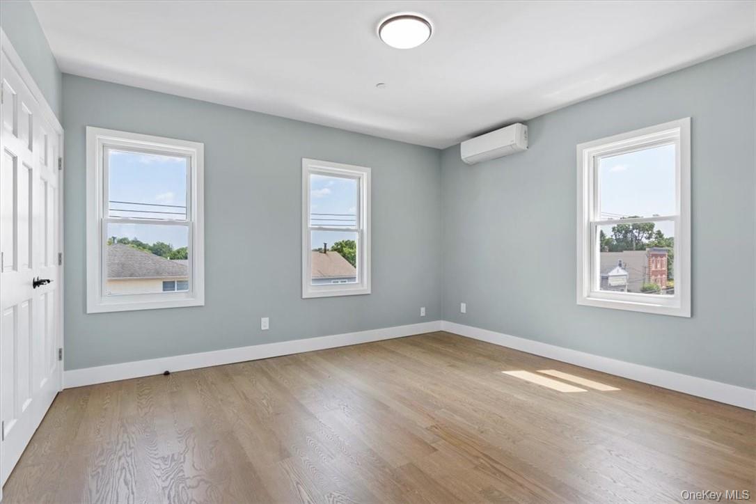 76 CROTONA Avenue # 3, Harrison, NY 10528