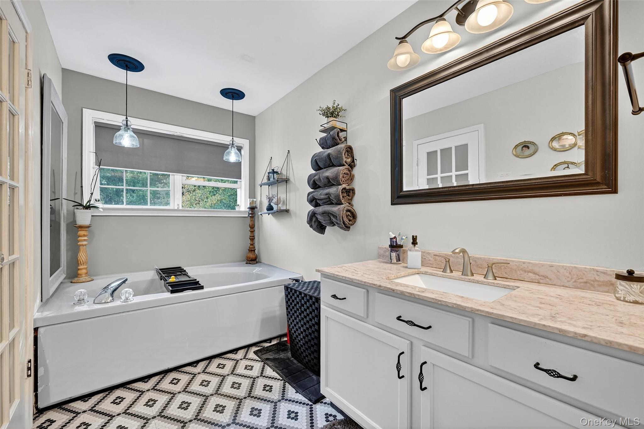 83 High Hope Drive, Otisville, NY 10963