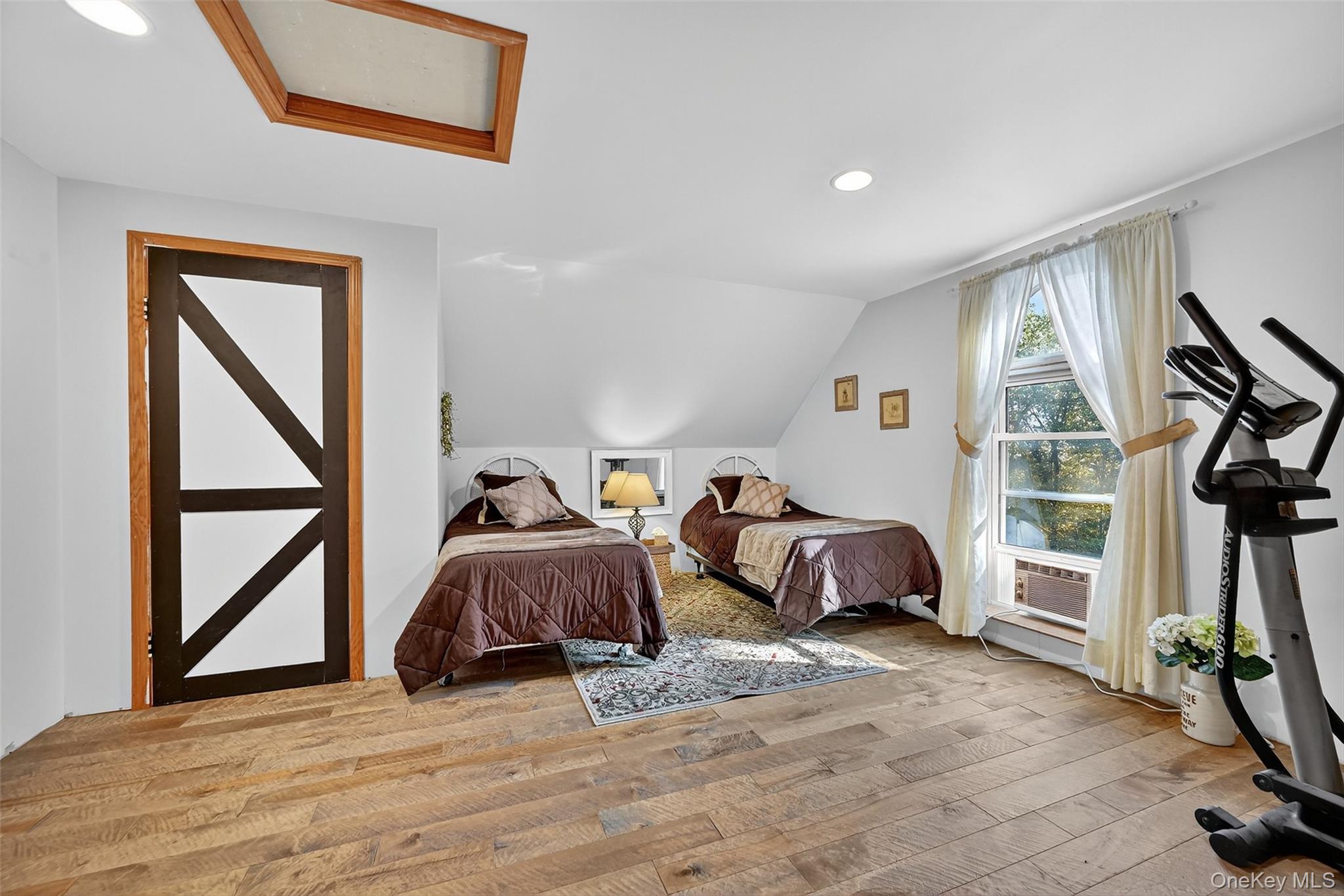 83 High Hope Drive, Otisville, NY 10963