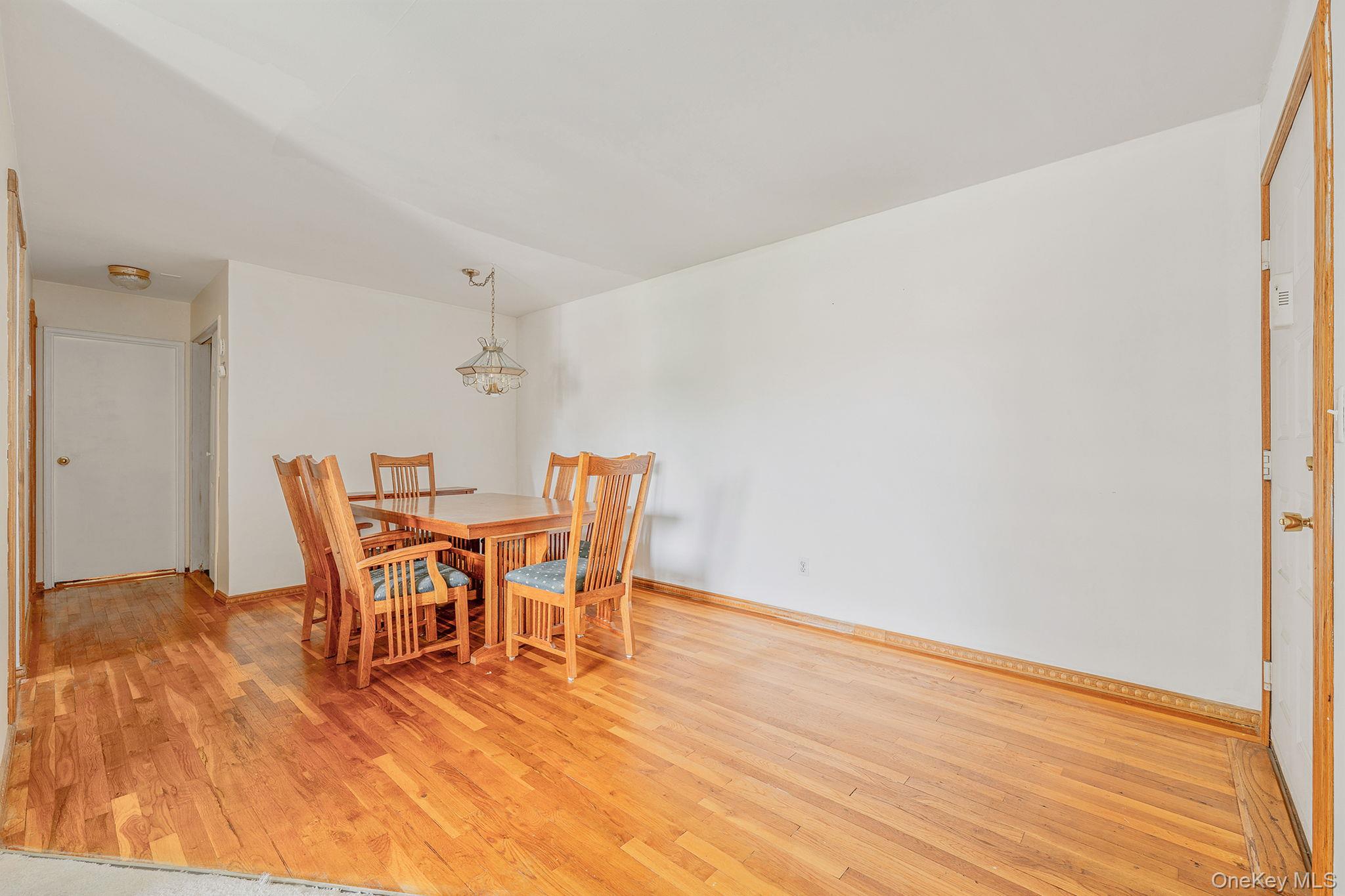 135 Fairharbor Dr # 135, Patchogue, NY 11772