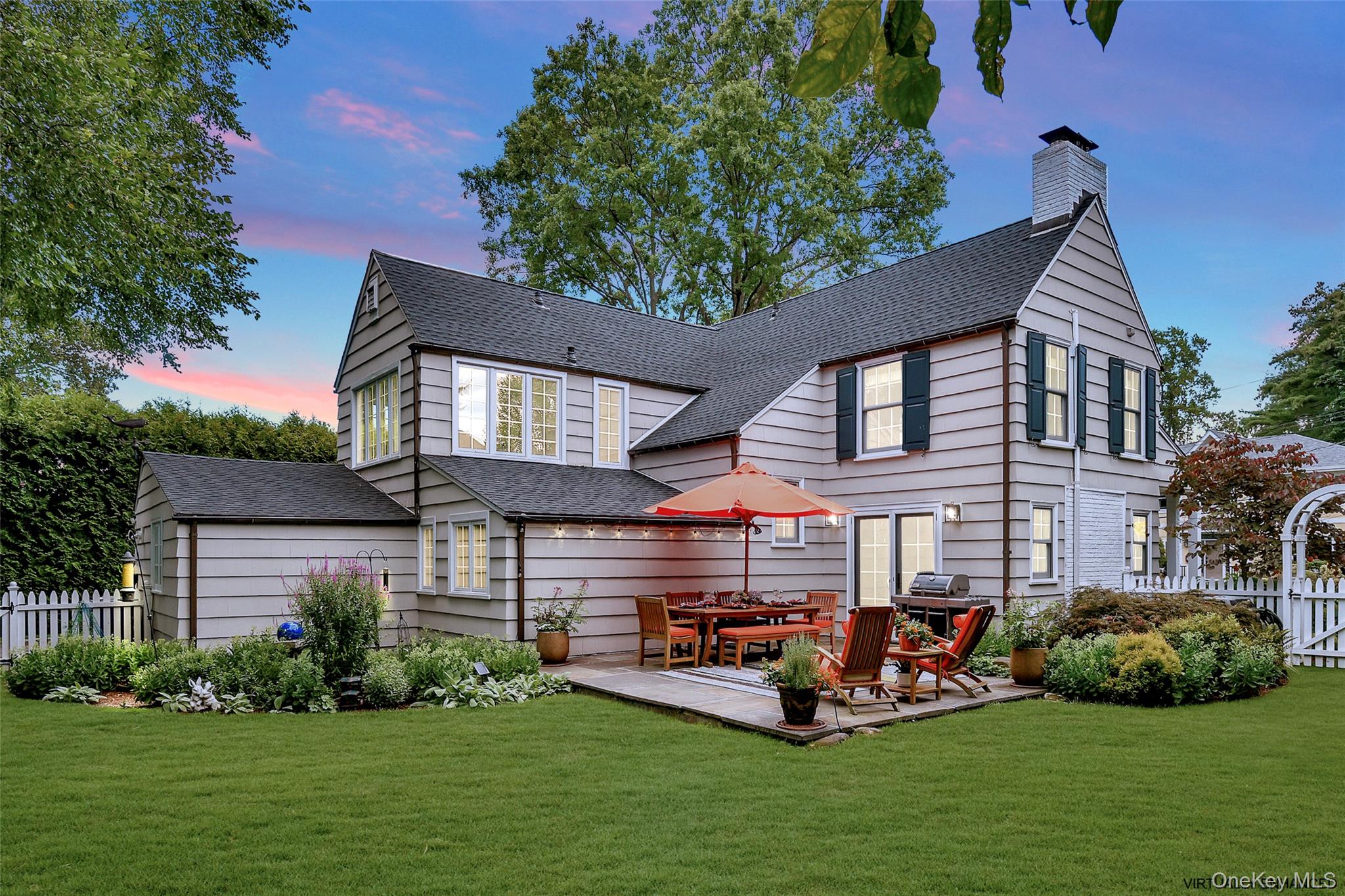 11 Dusenberry Road, Bronxville, NY 10708