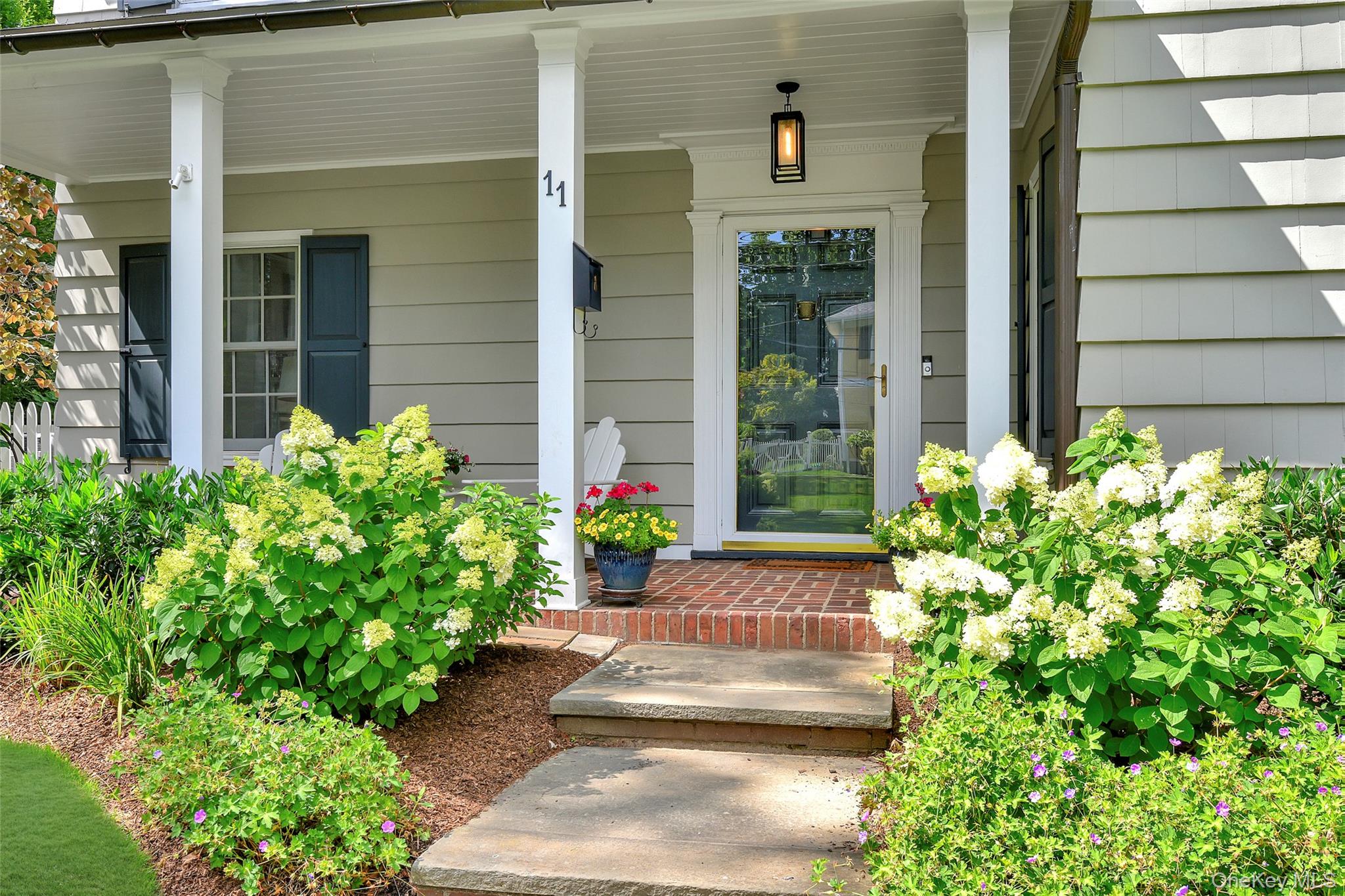 11 Dusenberry Road, Bronxville, NY 10708