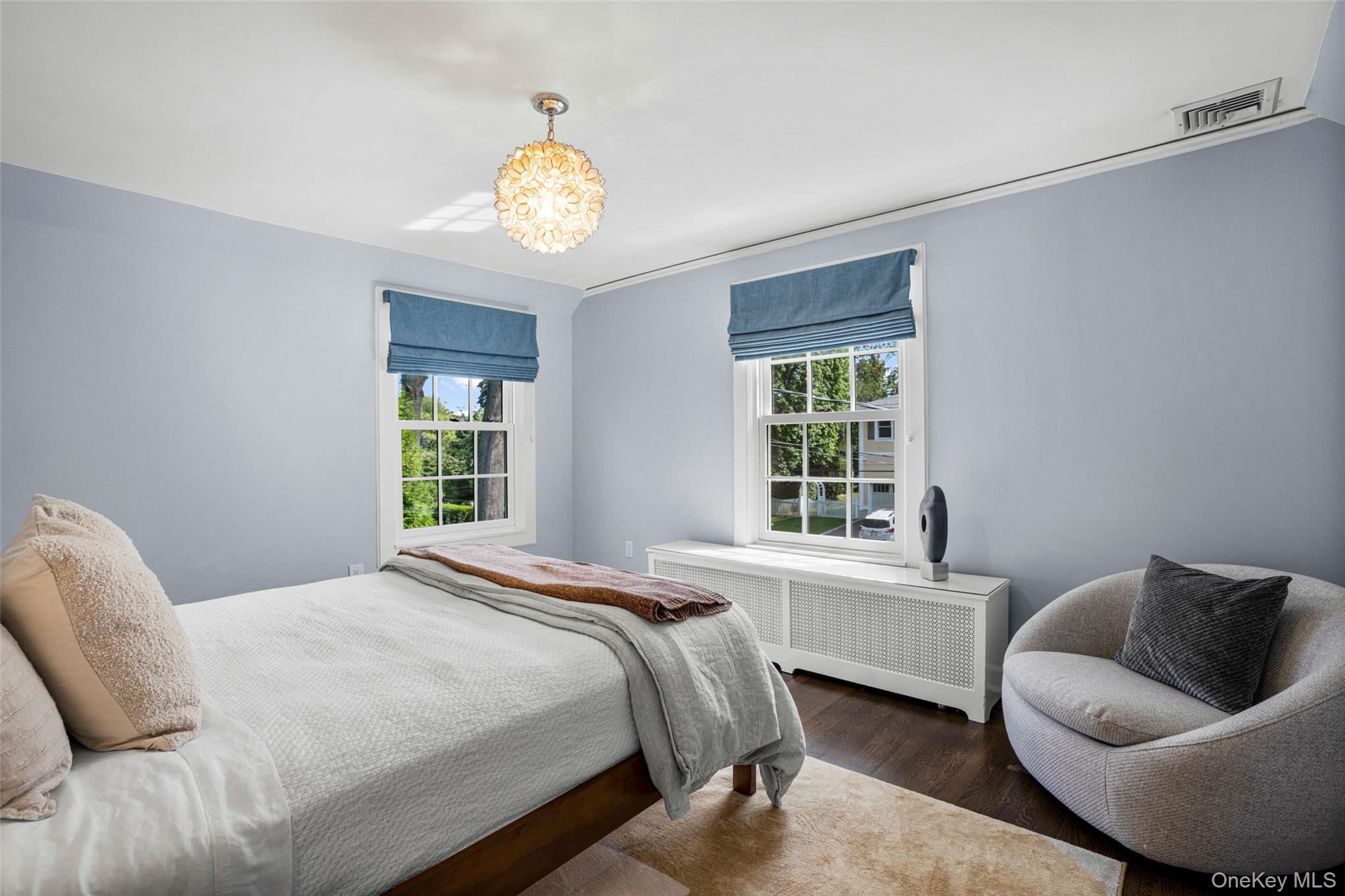 11 Dusenberry Road, Bronxville, NY 10708