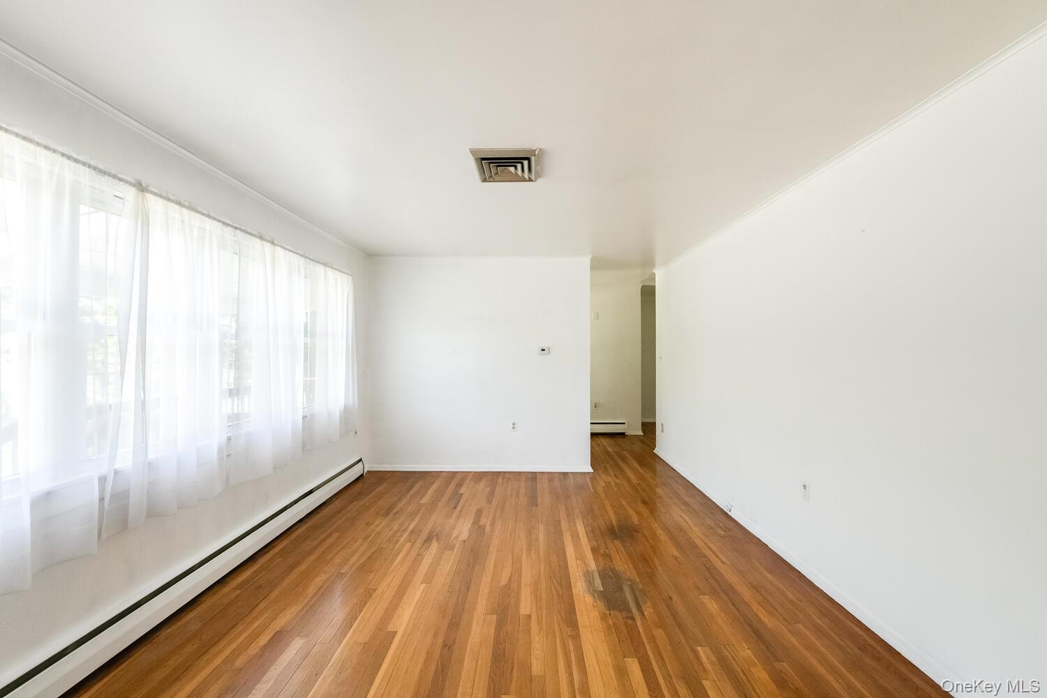 44 Pine Woods Road, Hyde Park, NY 12538