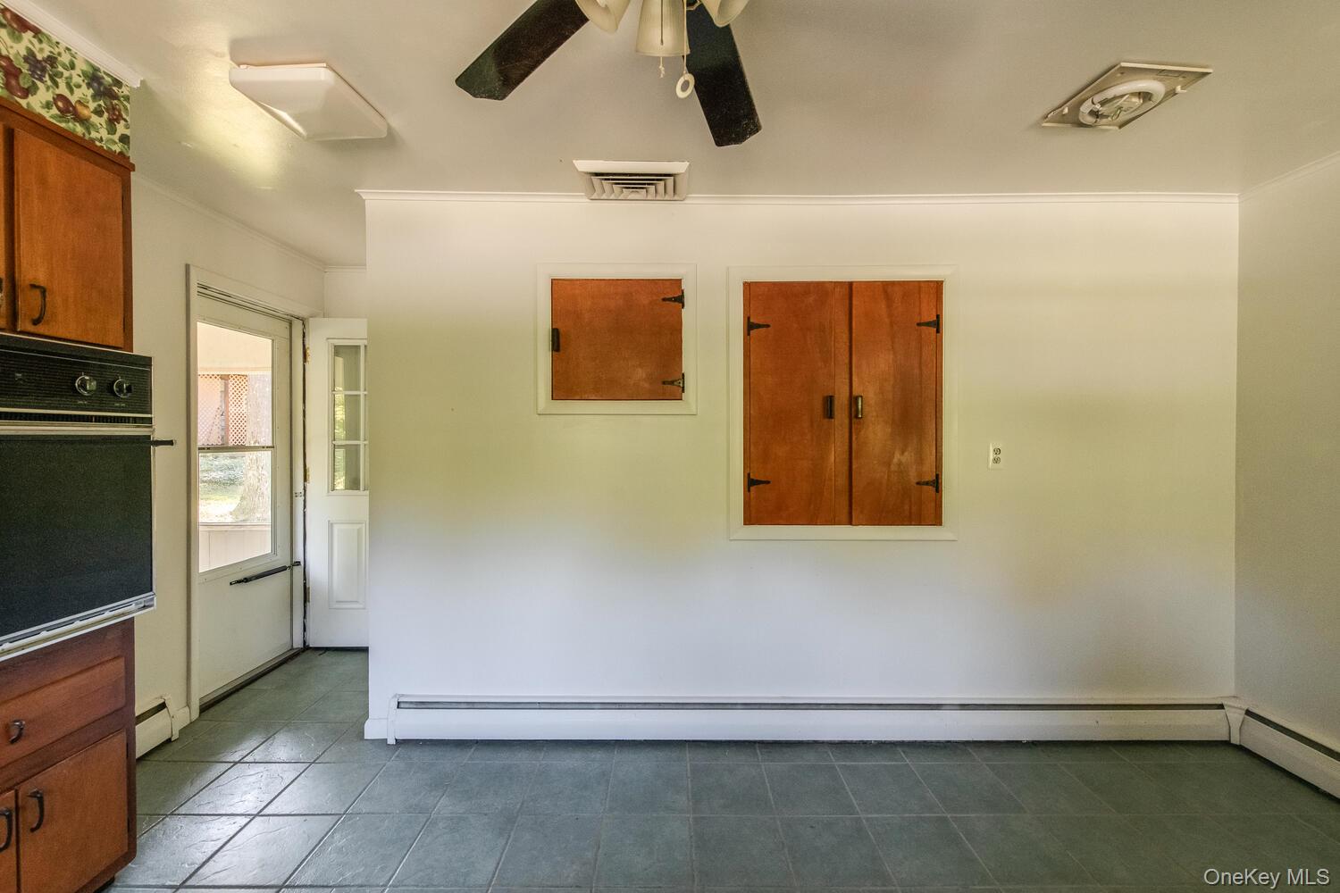 44 Pine Woods Road, Hyde Park, NY 12538