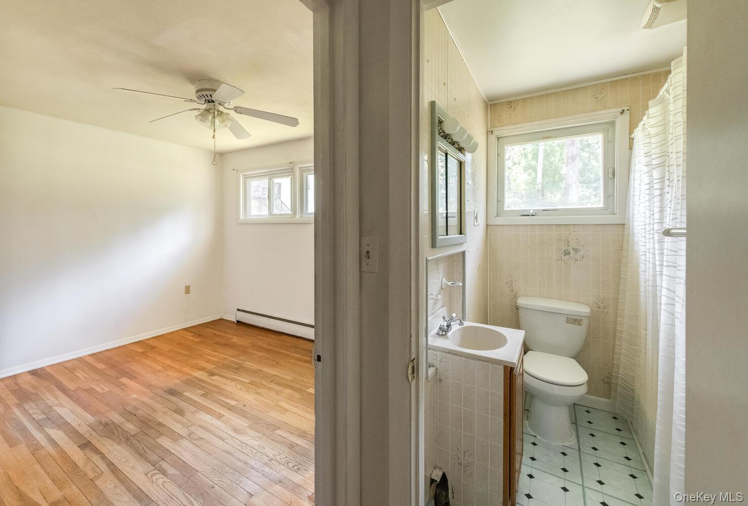 44 Pine Woods Road, Hyde Park, NY 12538