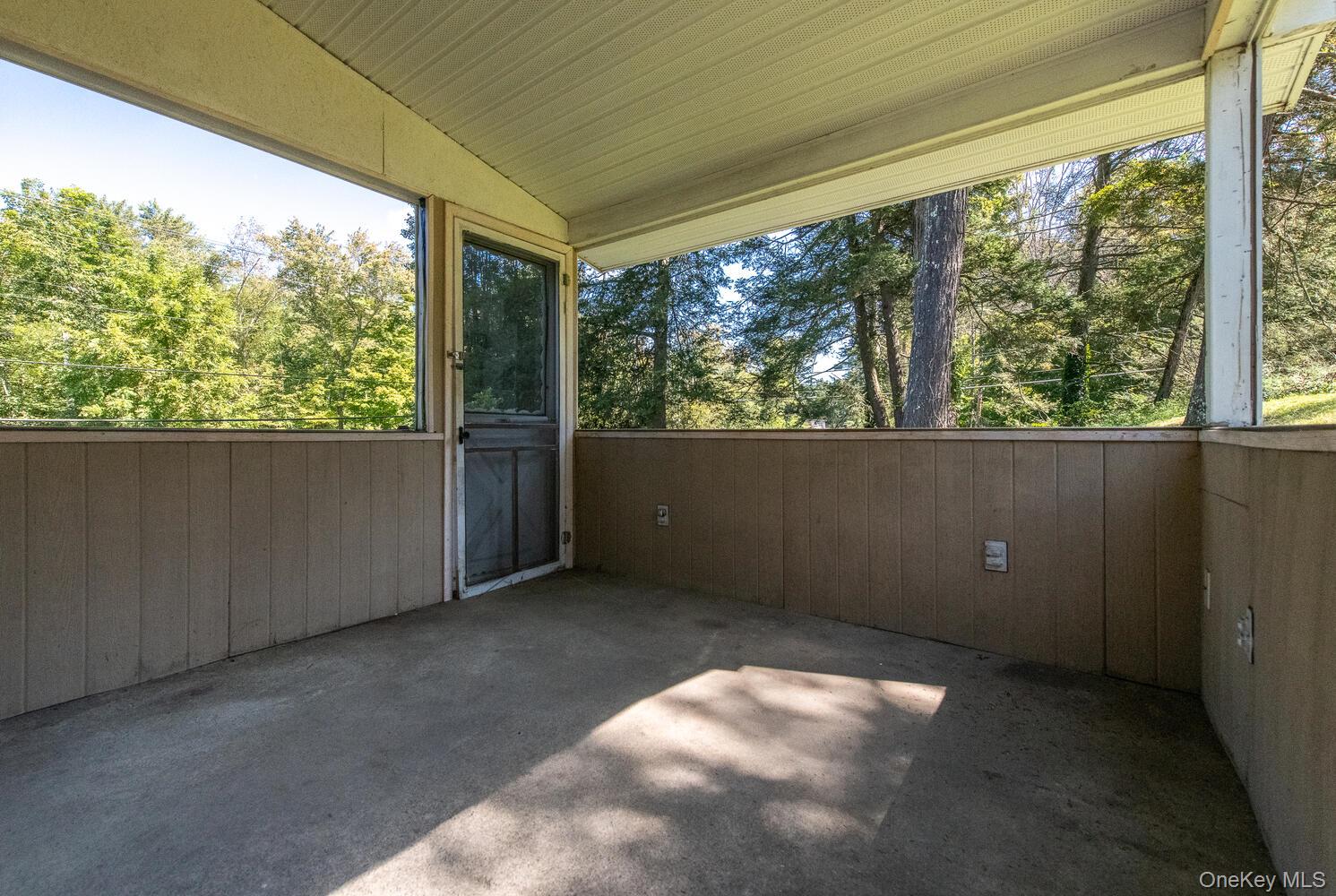 44 Pine Woods Road, Hyde Park, NY 12538