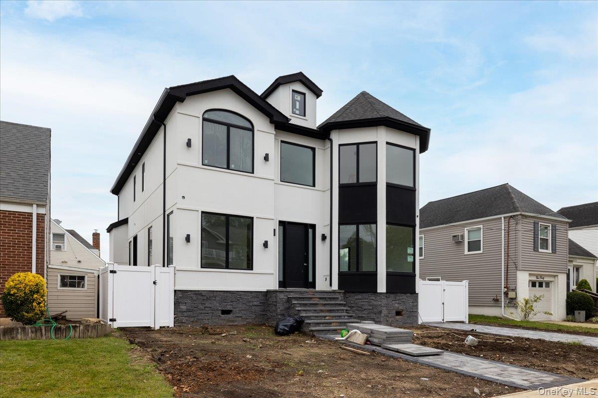 544 Arlington Road, Cedarhurst, NY 11516